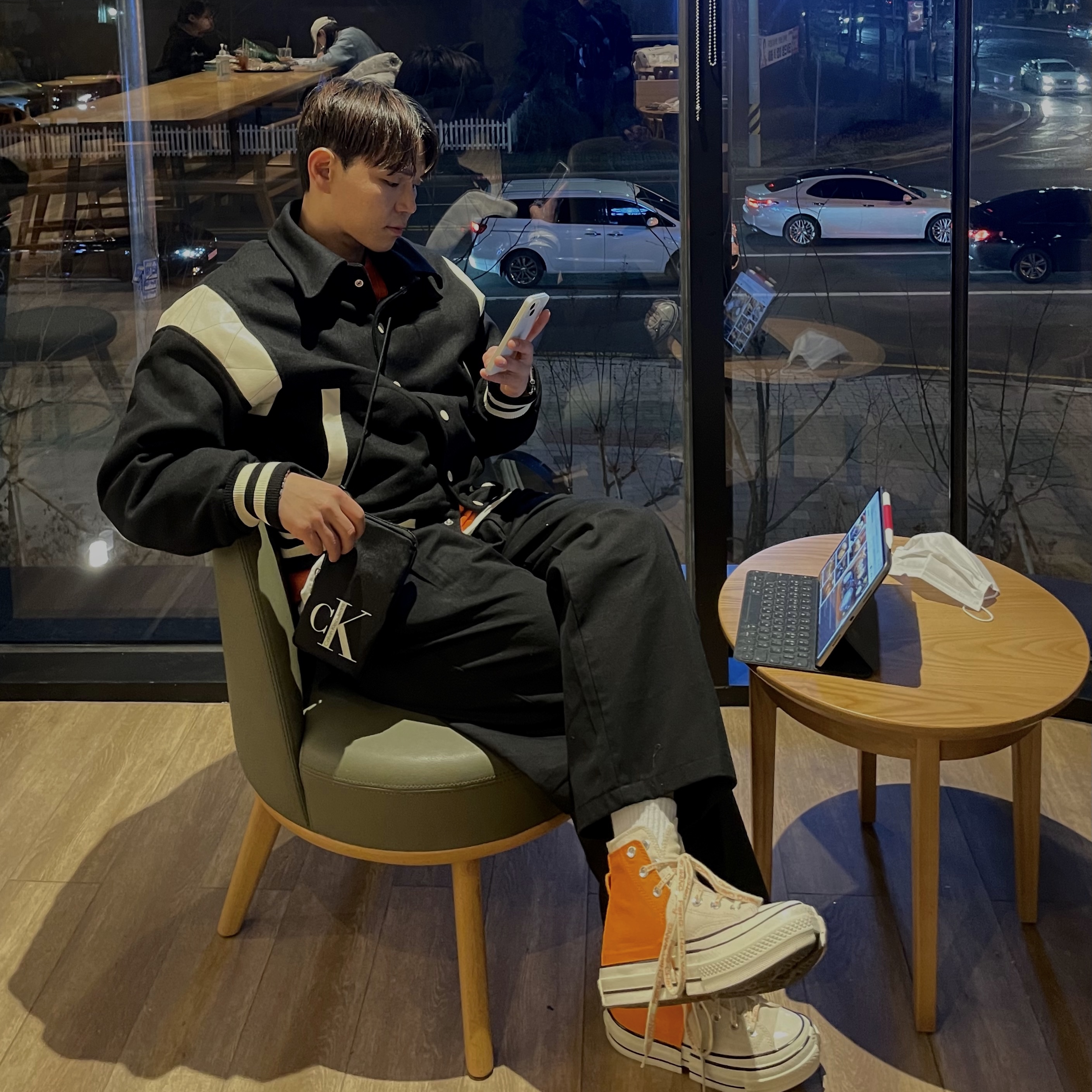Converse x Feng Chen Wang Chuck 70 2-in-1 Persimmon Orange 착용 스타일