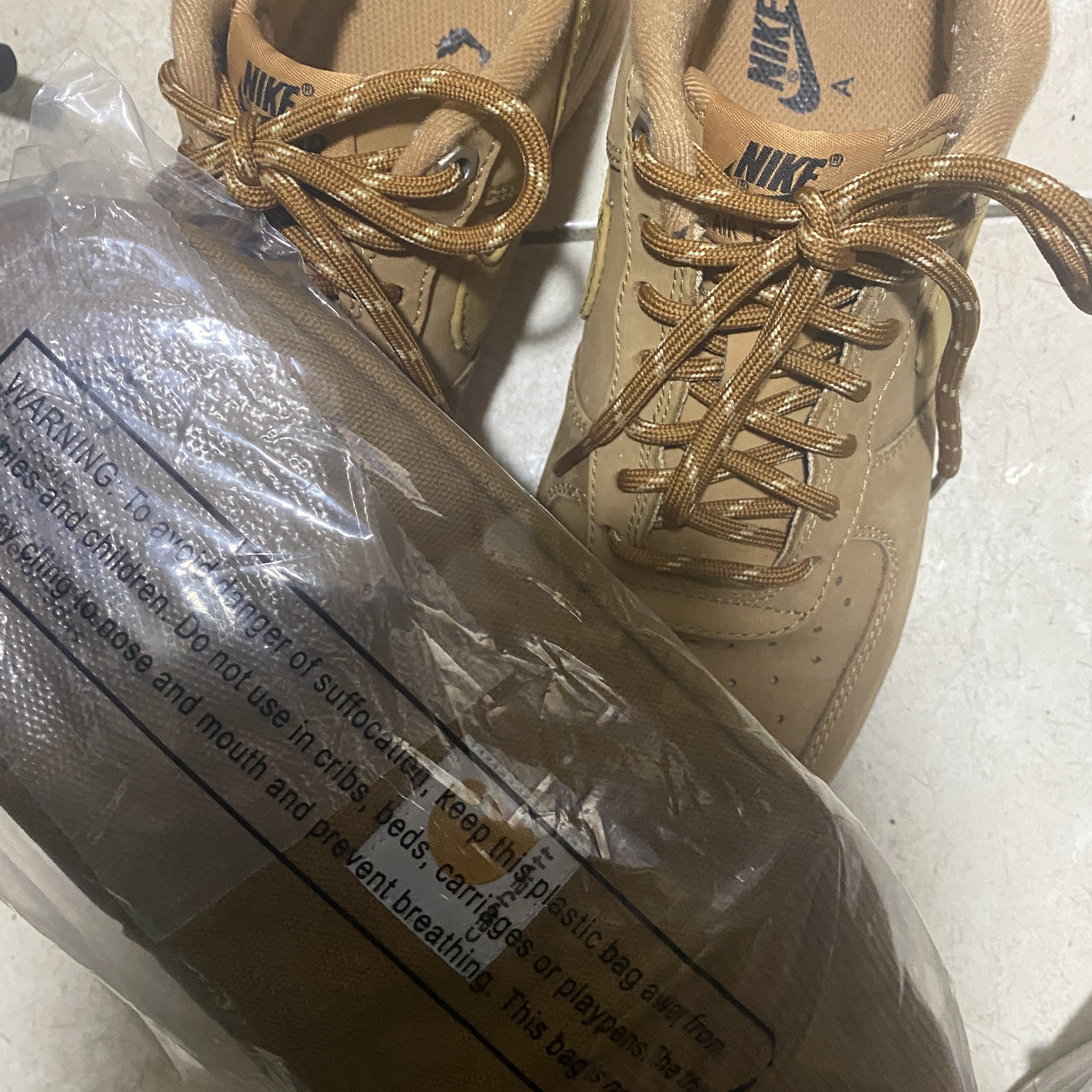 Nike Air Force 1 '07 WB Flax 착용 스타일 - 2