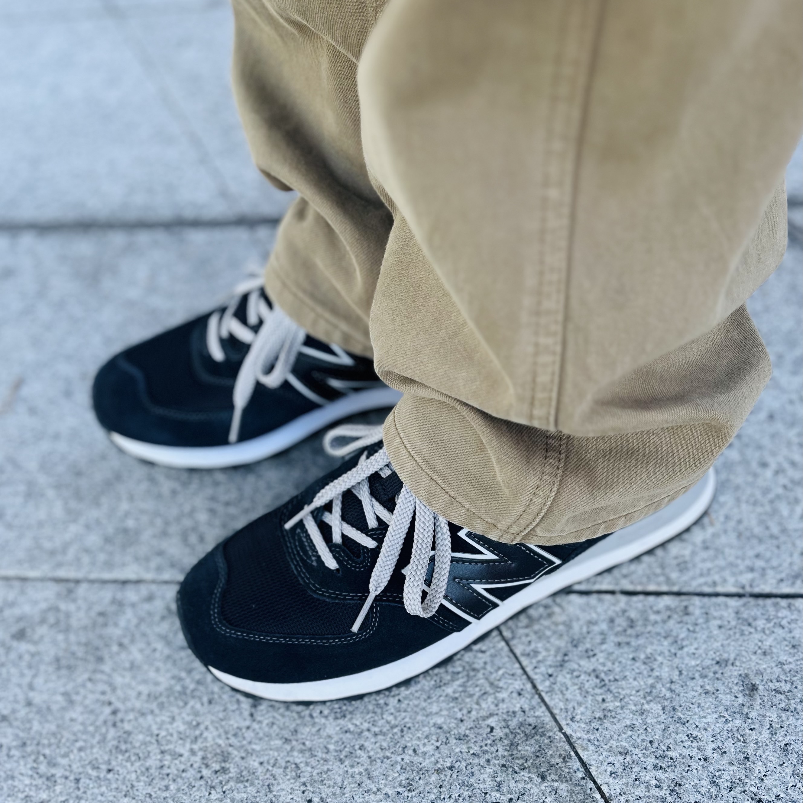 New Balance 574 Navy - D Standard 착용 스타일