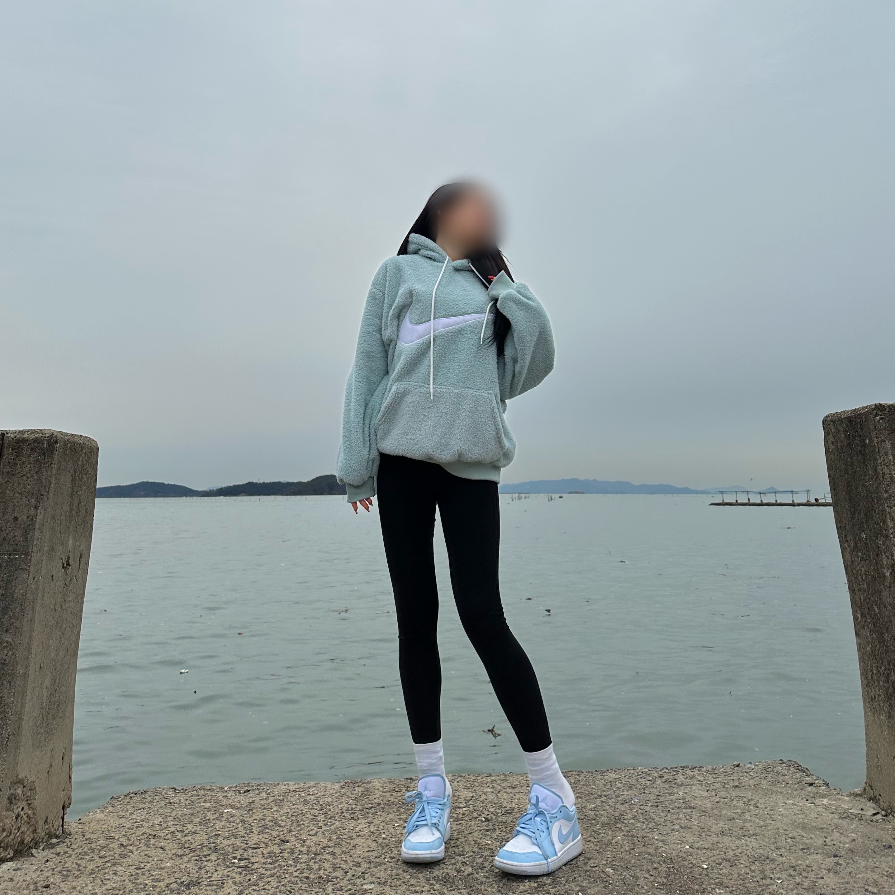 (W) Jordan 1 Low White Ice Blue 착용 스타일 - 2