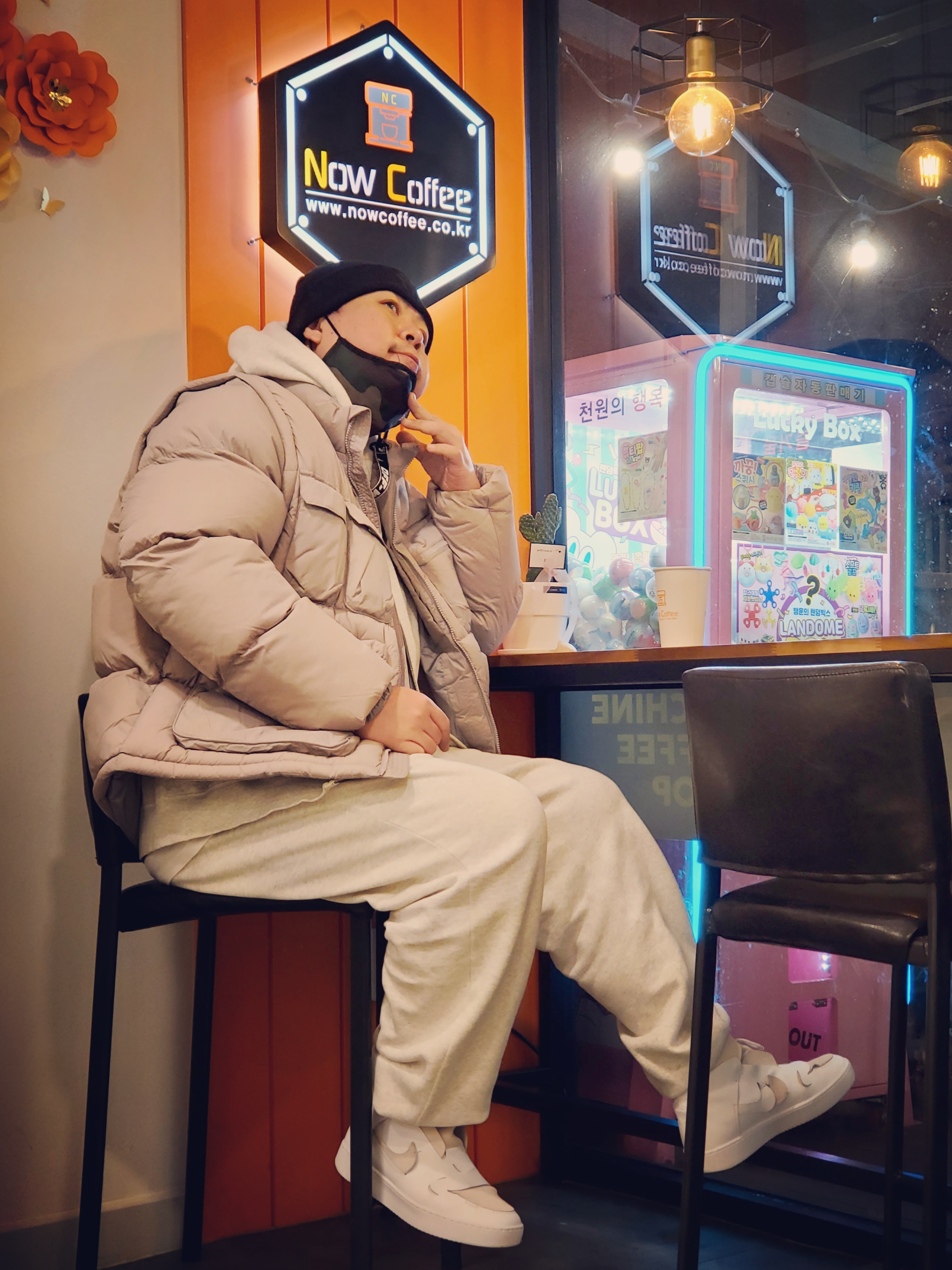 (W) Nike Vandalised LX White Platinum Tint 착용 스타일 - 1