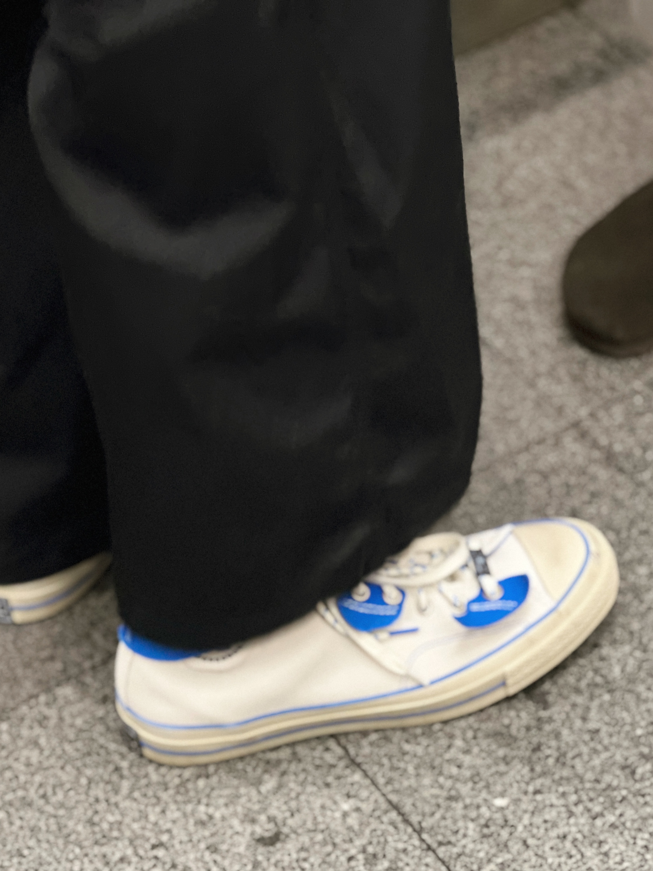 Converse x Ader Error Chuck 70 High White 착용 스타일 - 2