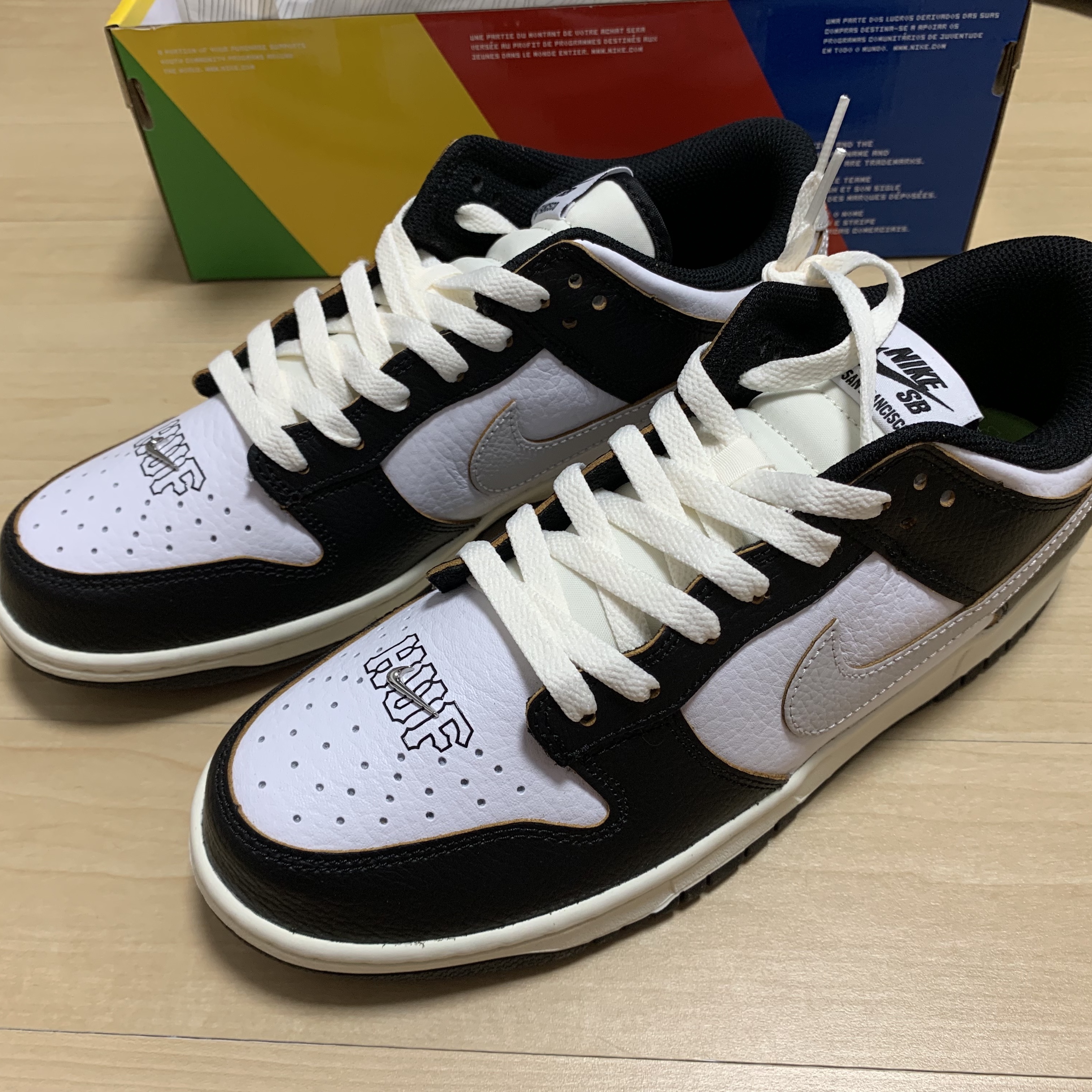 Nike x HUF SB Dunk Low San Francisco 착용 스타일