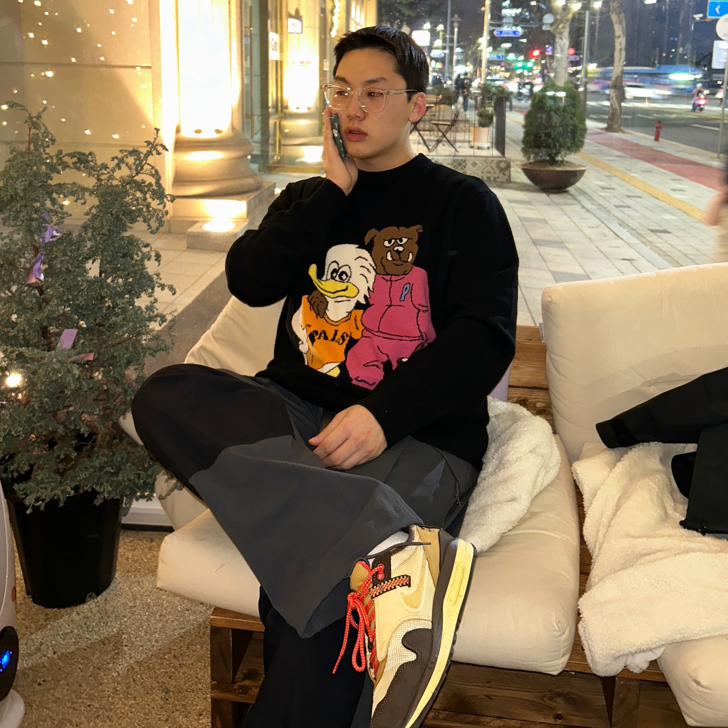 Palace Dog and Duck Knit Black - 22SS, Nike ACG Smith Summit Cargo Pants Dark Smoke Grey - Asia 착용 스타일