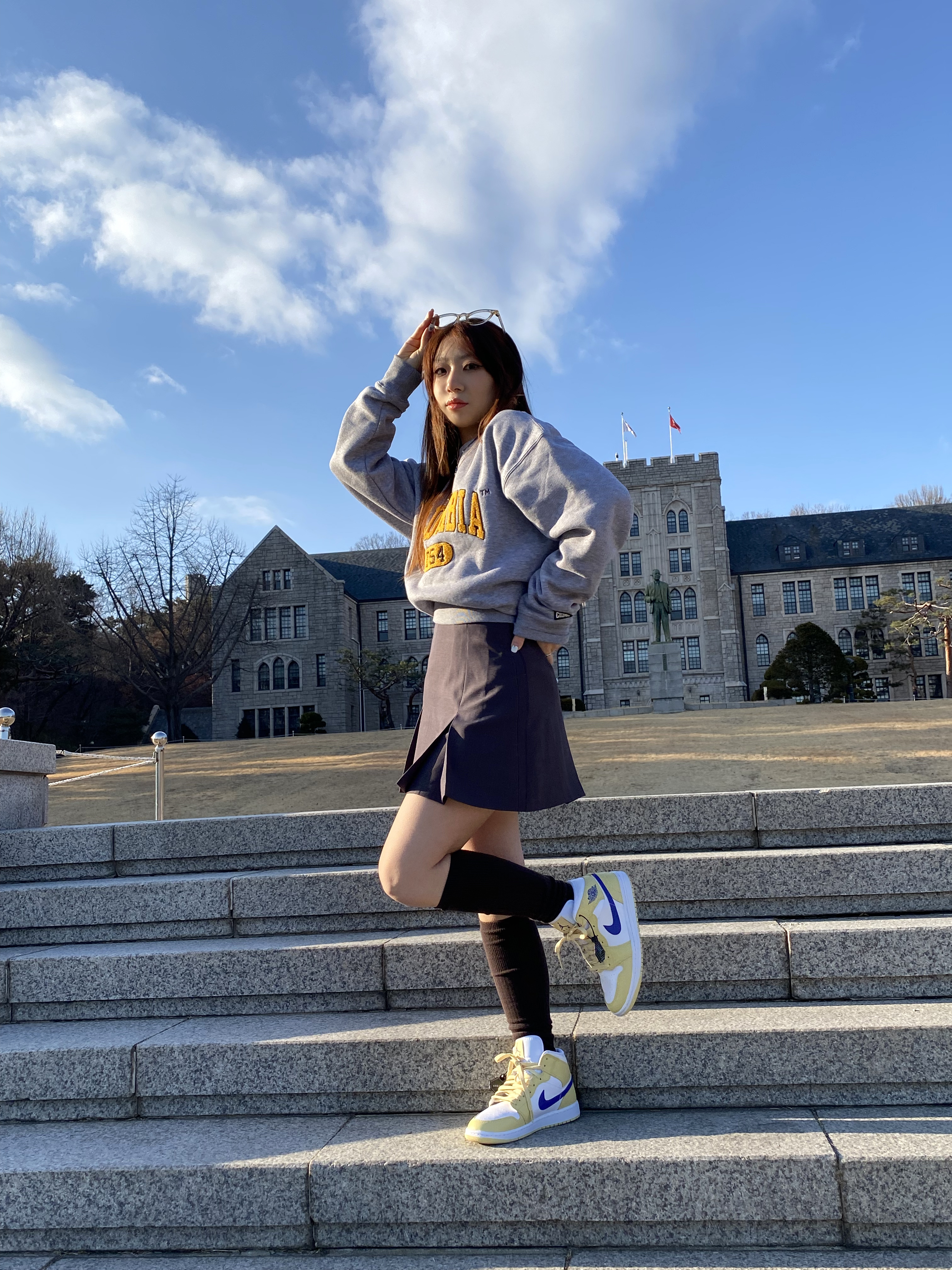 (W) Jordan 1 Mid Lemon Wash Lapis 착용 스타일 - 3