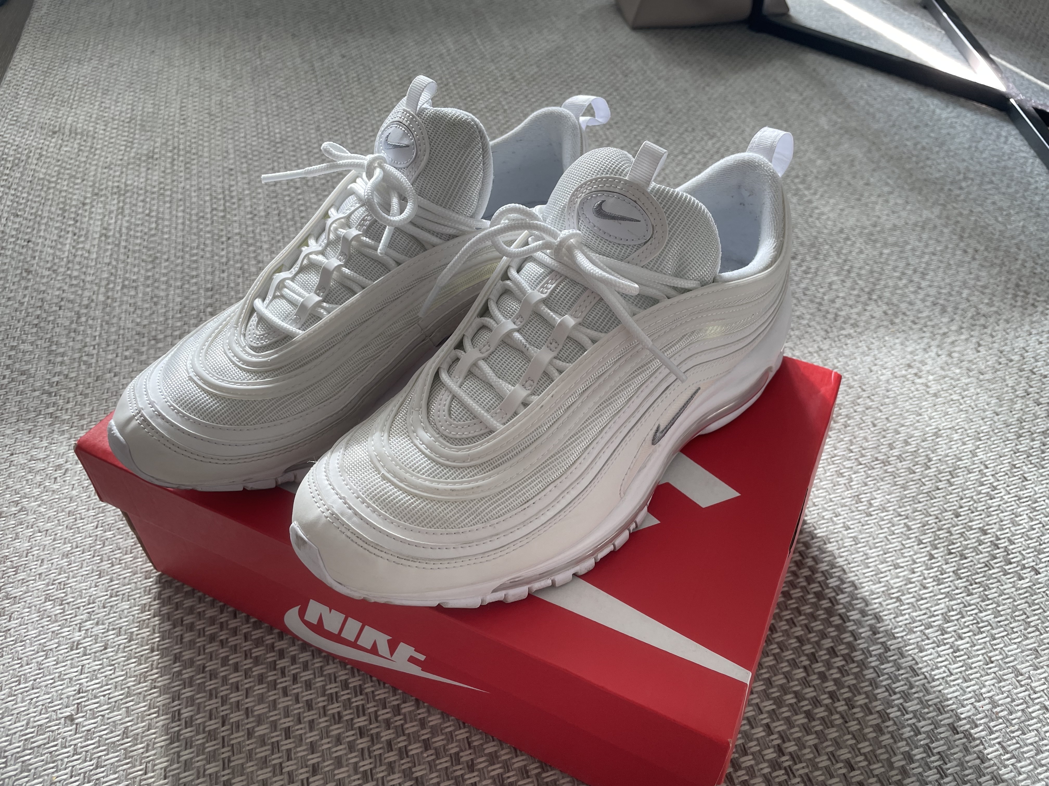(W) Nike Air Max 97 PRM Hangul Day, Nike Air Max 97 SE Pure Platinum 착용 스타일 - 3