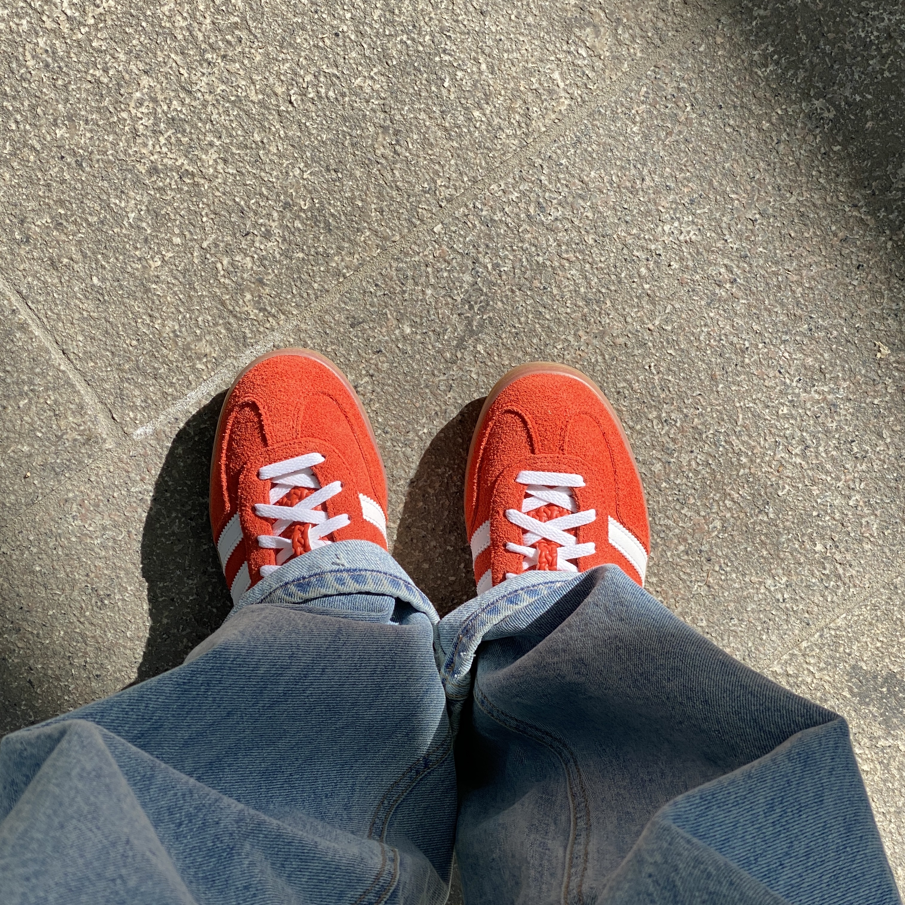 (W) Adidas Gazelle Indoor Bold Orange Cloud White 착용 스타일 - 2