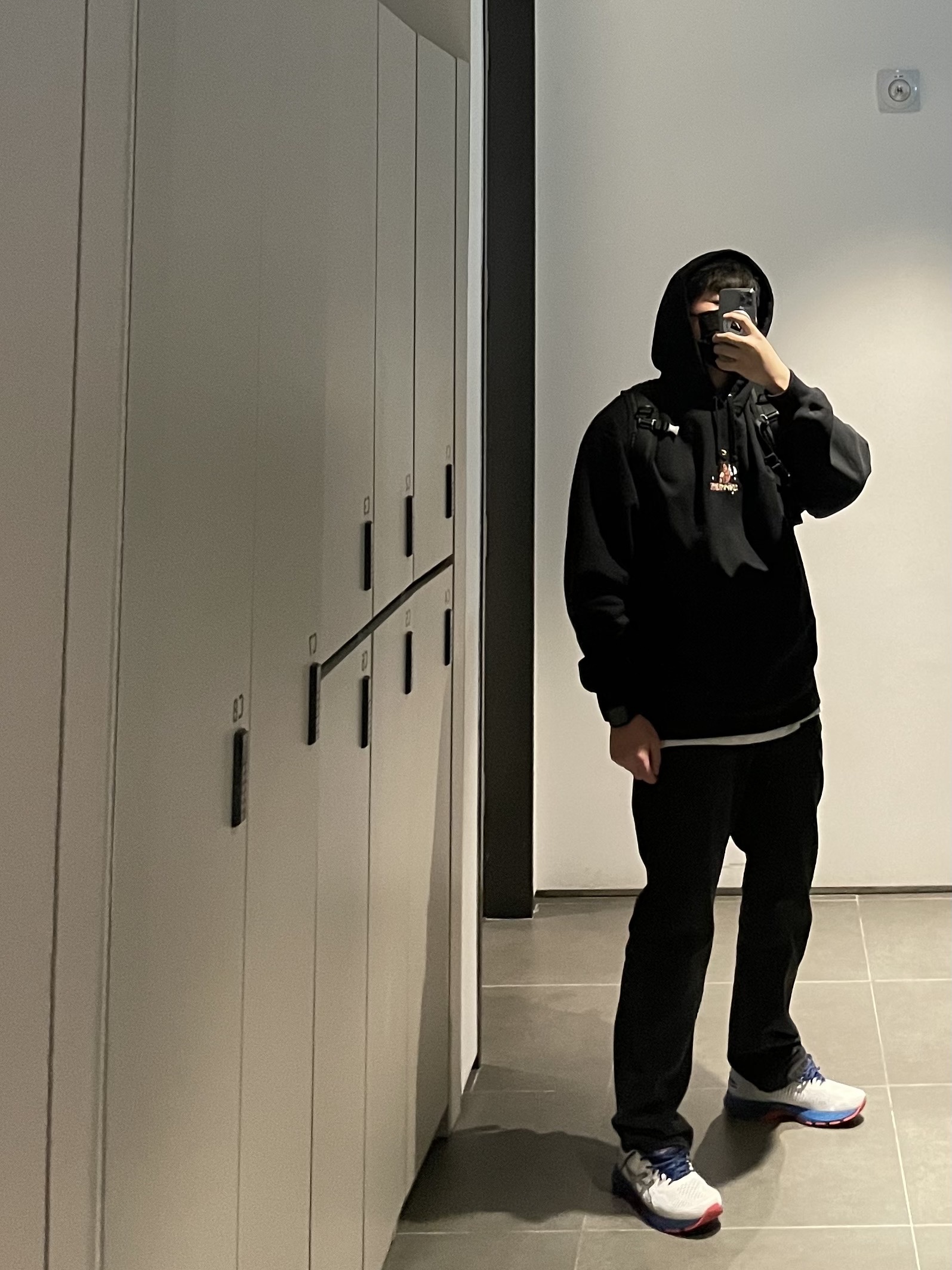 Supreme Angel Hooded Sweatshirt Black - 22SS 착용 스타일