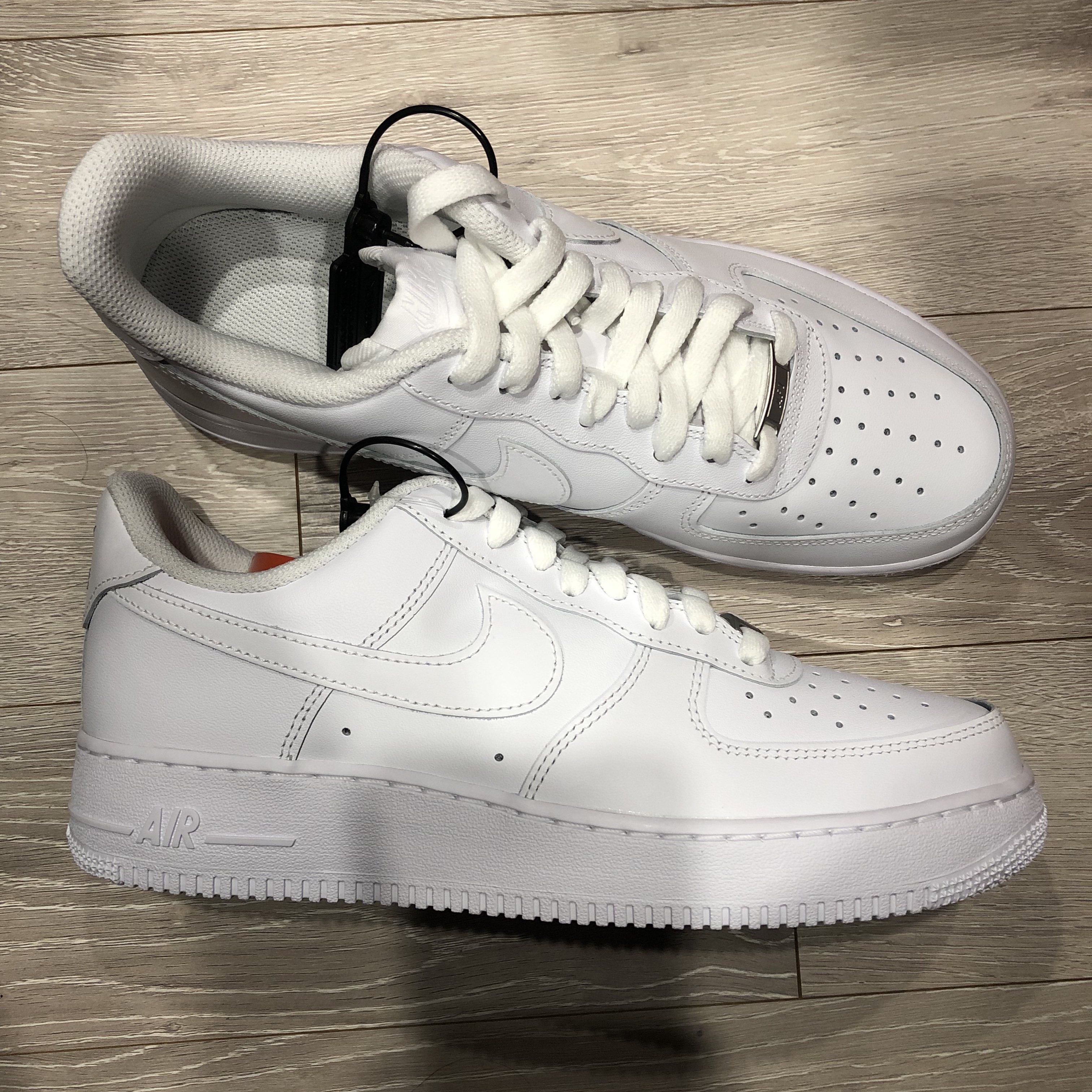 Nike Air Force 1 '07 Low White 착용 스타일
