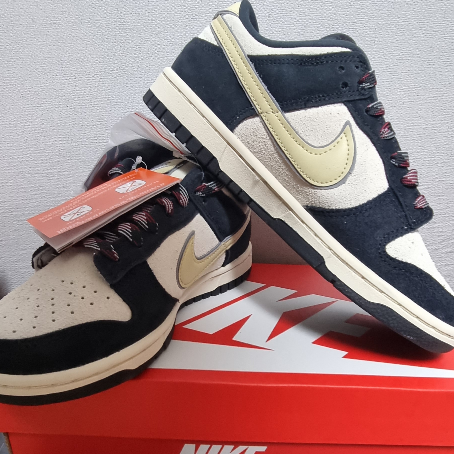 (W) Nike Dunk Low LX Black Suede 착용 스타일