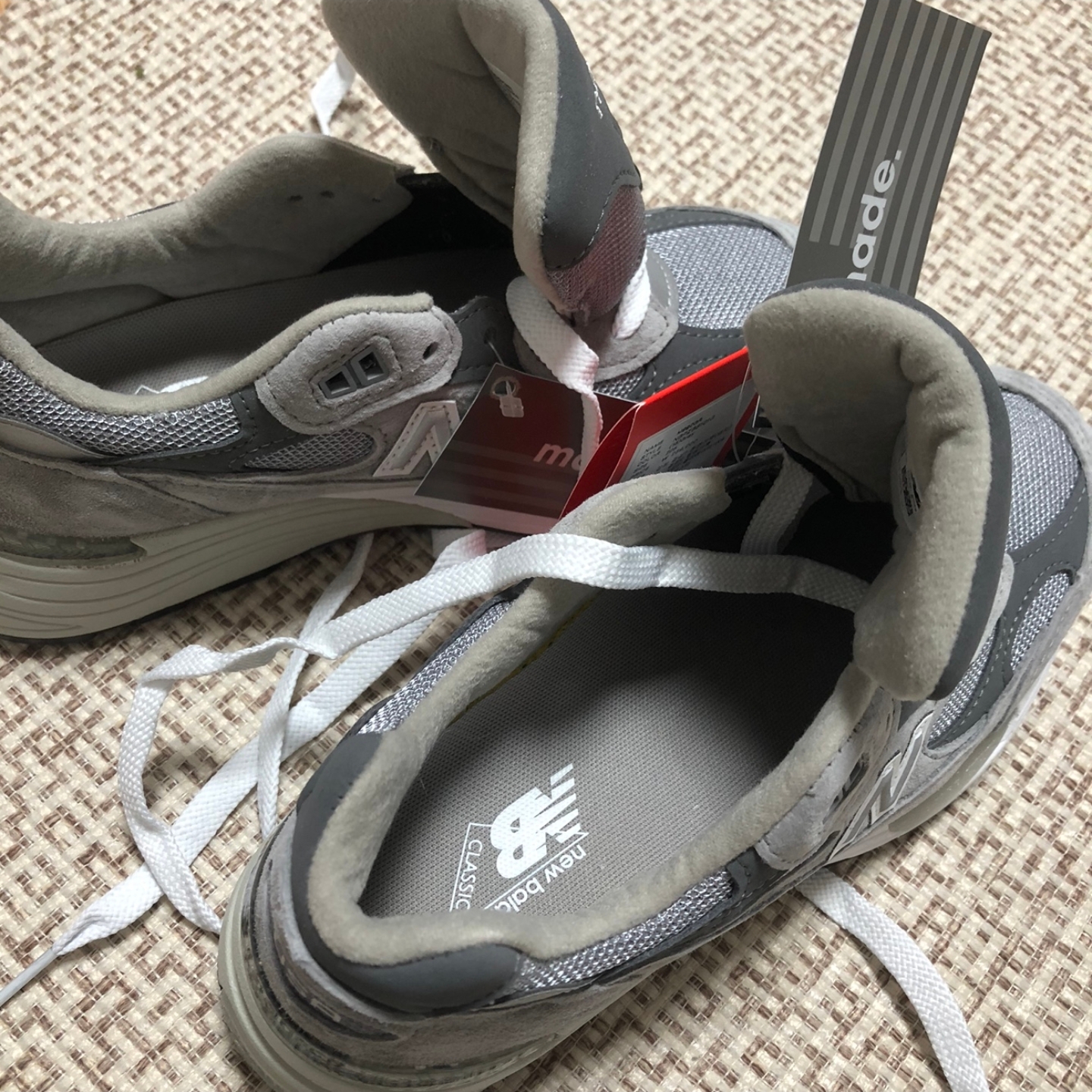 New Balance 992 Made in USA Grey - D Standard 착용 스타일