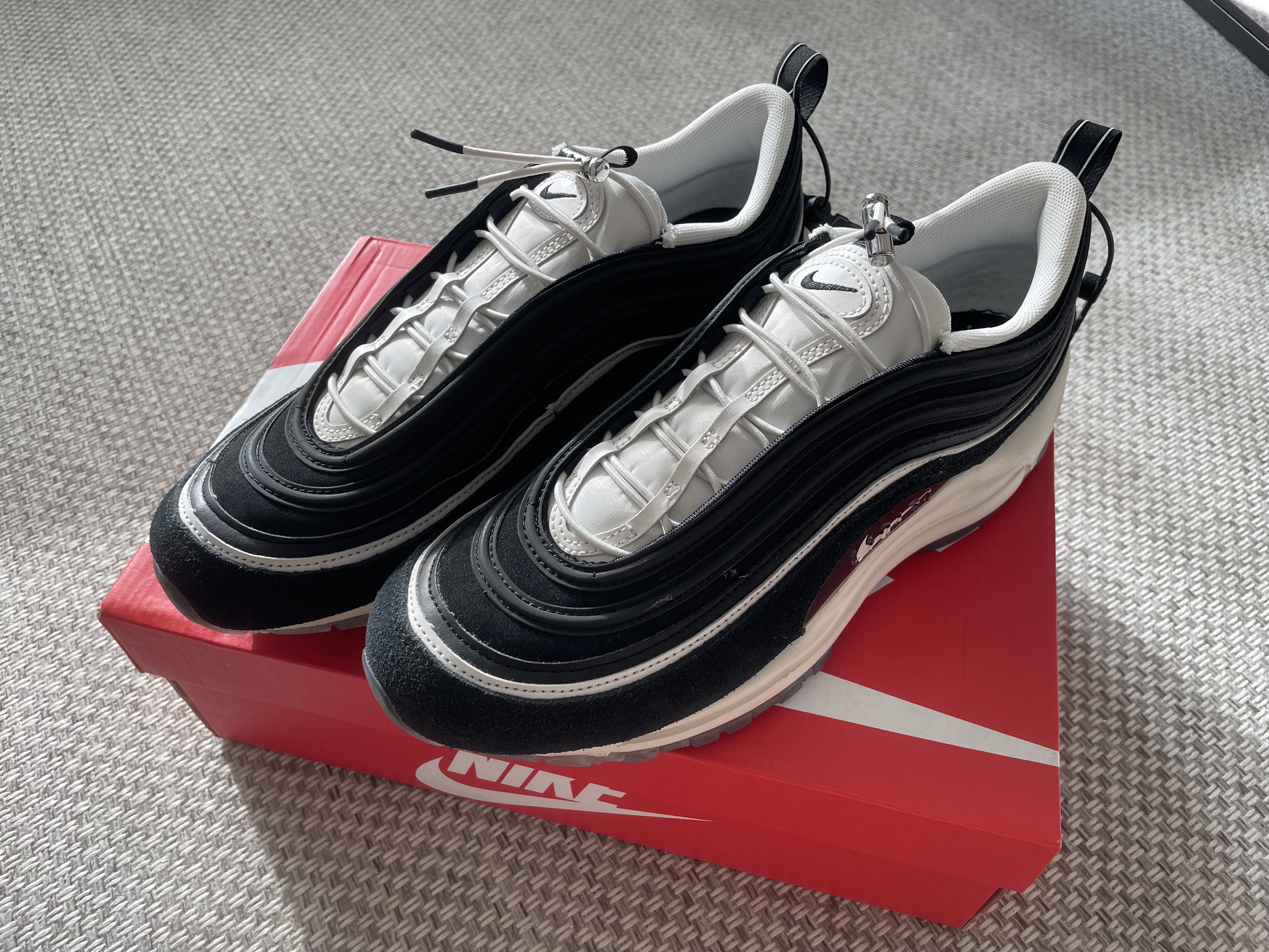 (W) Nike Air Max 97 PRM Hangul Day, Nike Air Max 97 SE Pure Platinum 착용 스타일 - 1