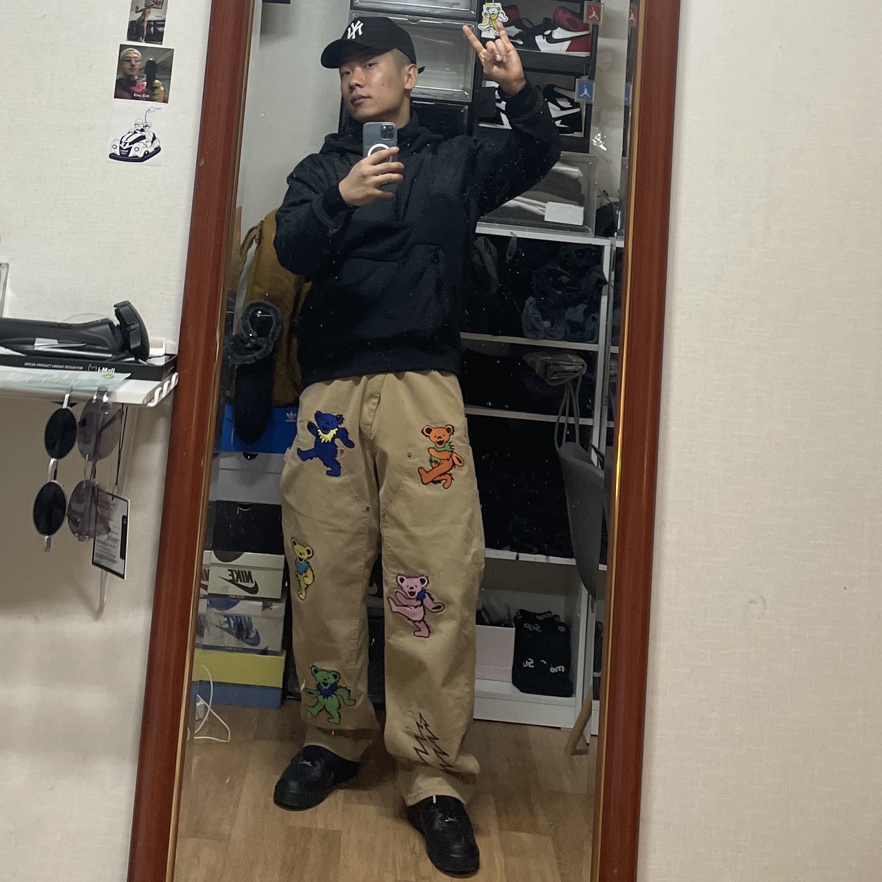 Nike Air Force 1 '07 Low Triple Black, Thisisneverthat x Grateful Dead Lightning Carpenter Pants Tan 착용 스타일 - 3