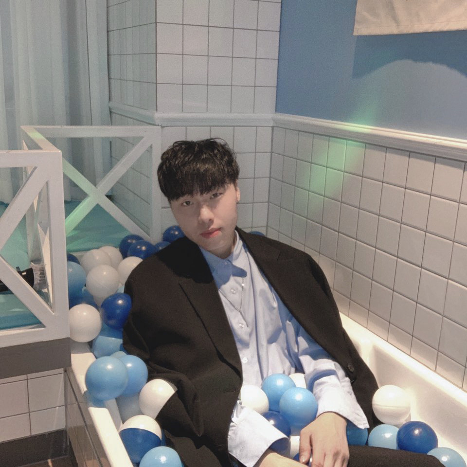 KREAM 프로필 이미지