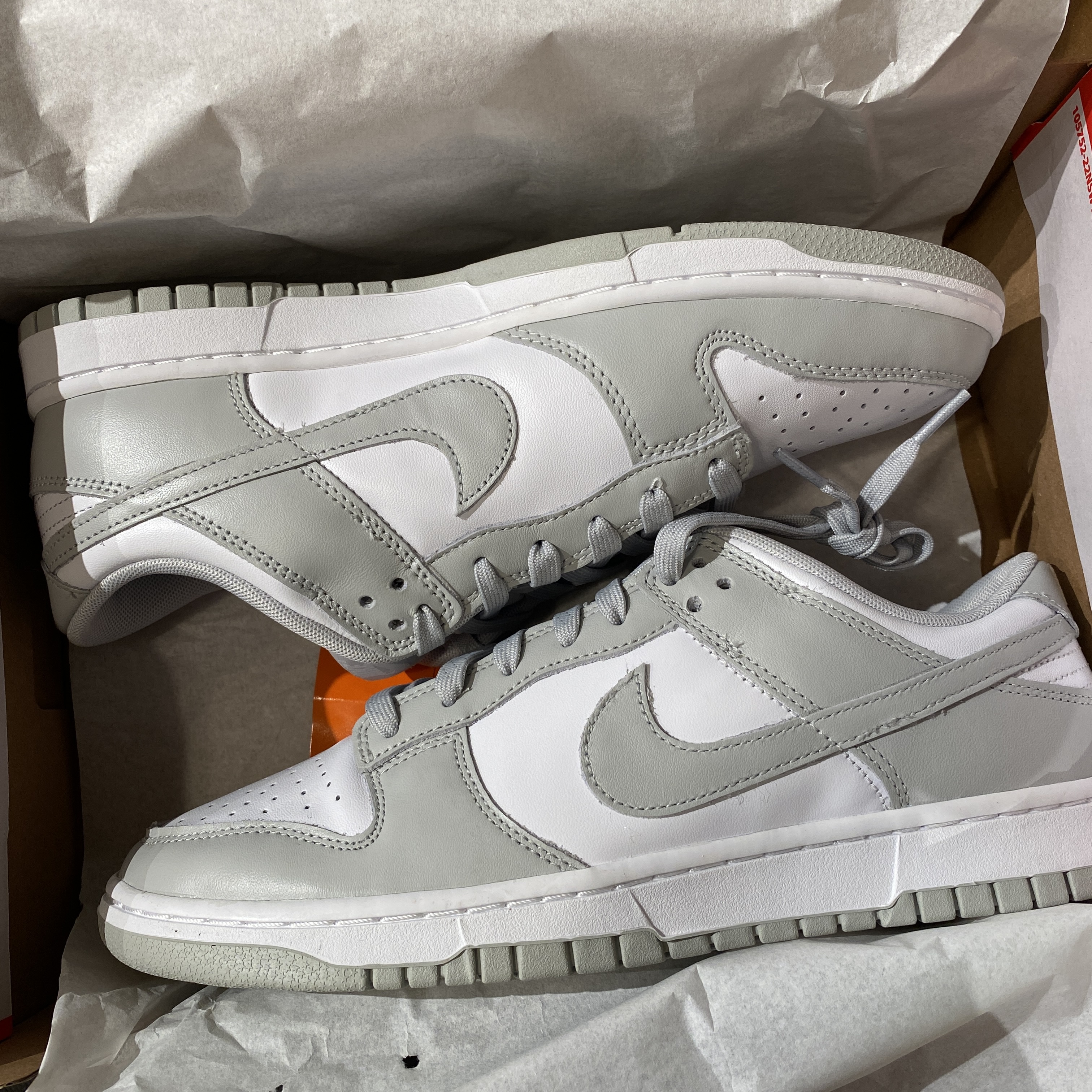 Nike Dunk Low Retro Grey Fog 착용 스타일