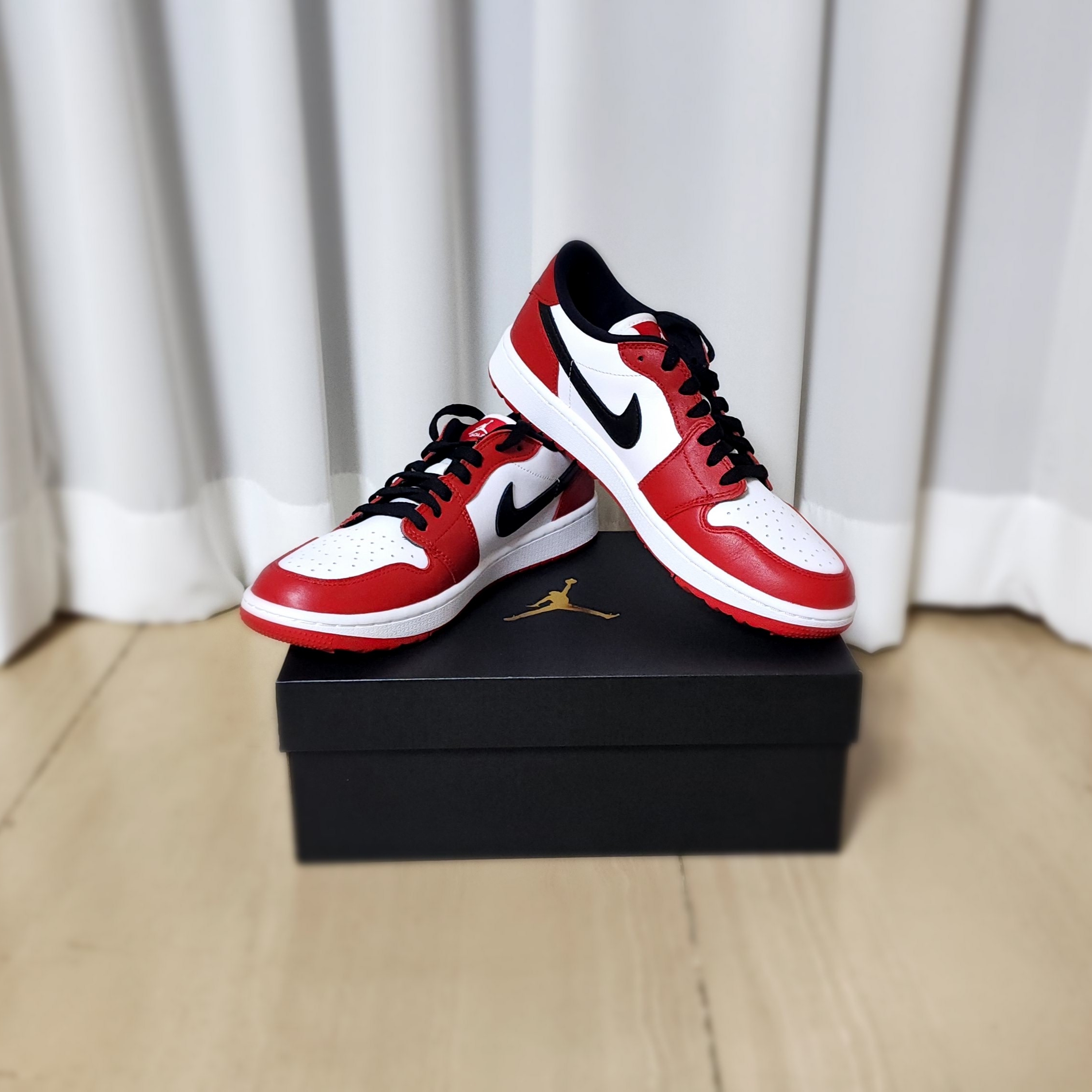 Jordan 1 Low Golf Chicago 착용 스타일 - 4