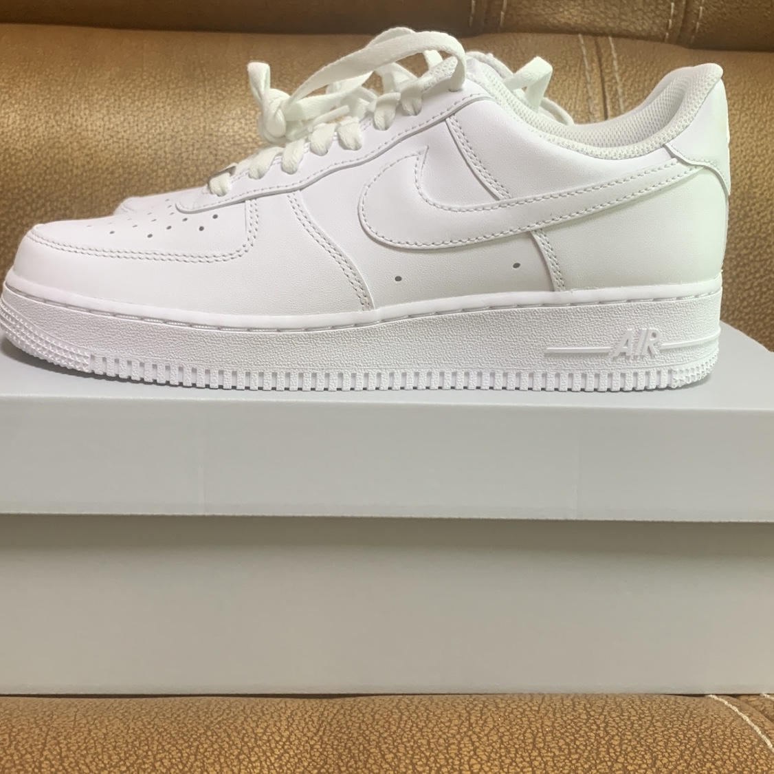 Nike Air Force 1 '07 Low White 착용 스타일 - 2