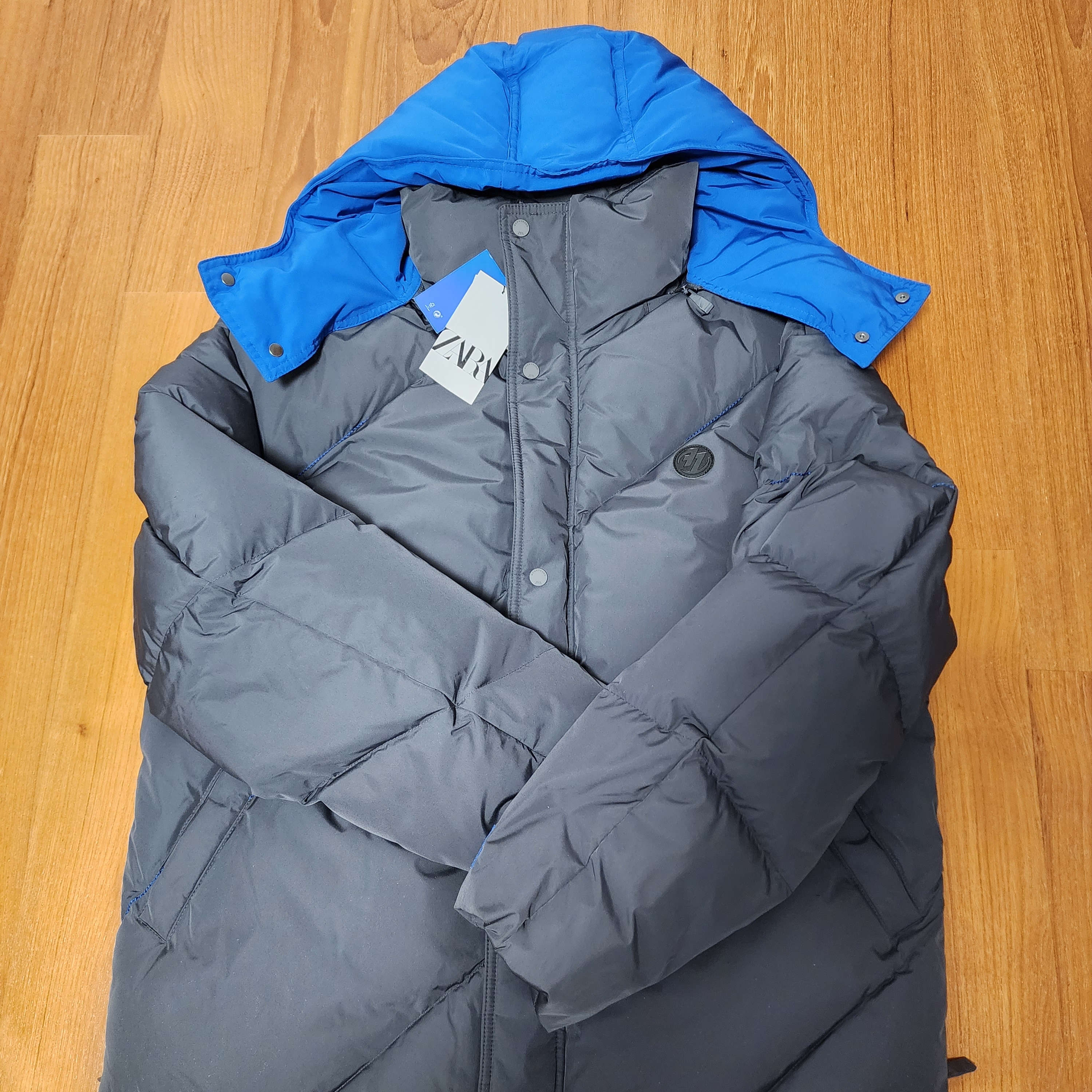 Zara x Ader Error Oversize Puffer Jacket Grey 착용 스타일 - 1