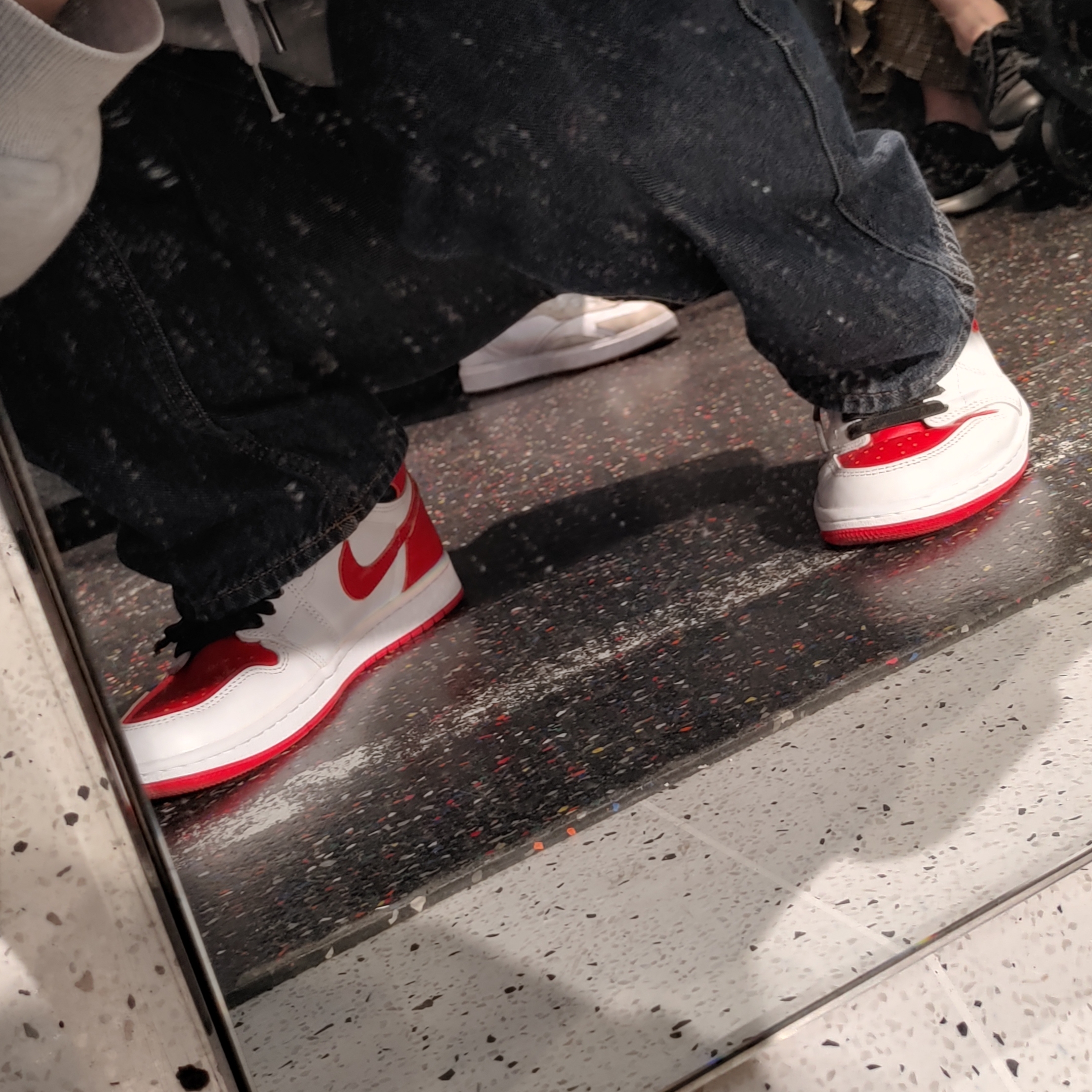 Jordan 1 Retro High OG Heritage 착용 스타일