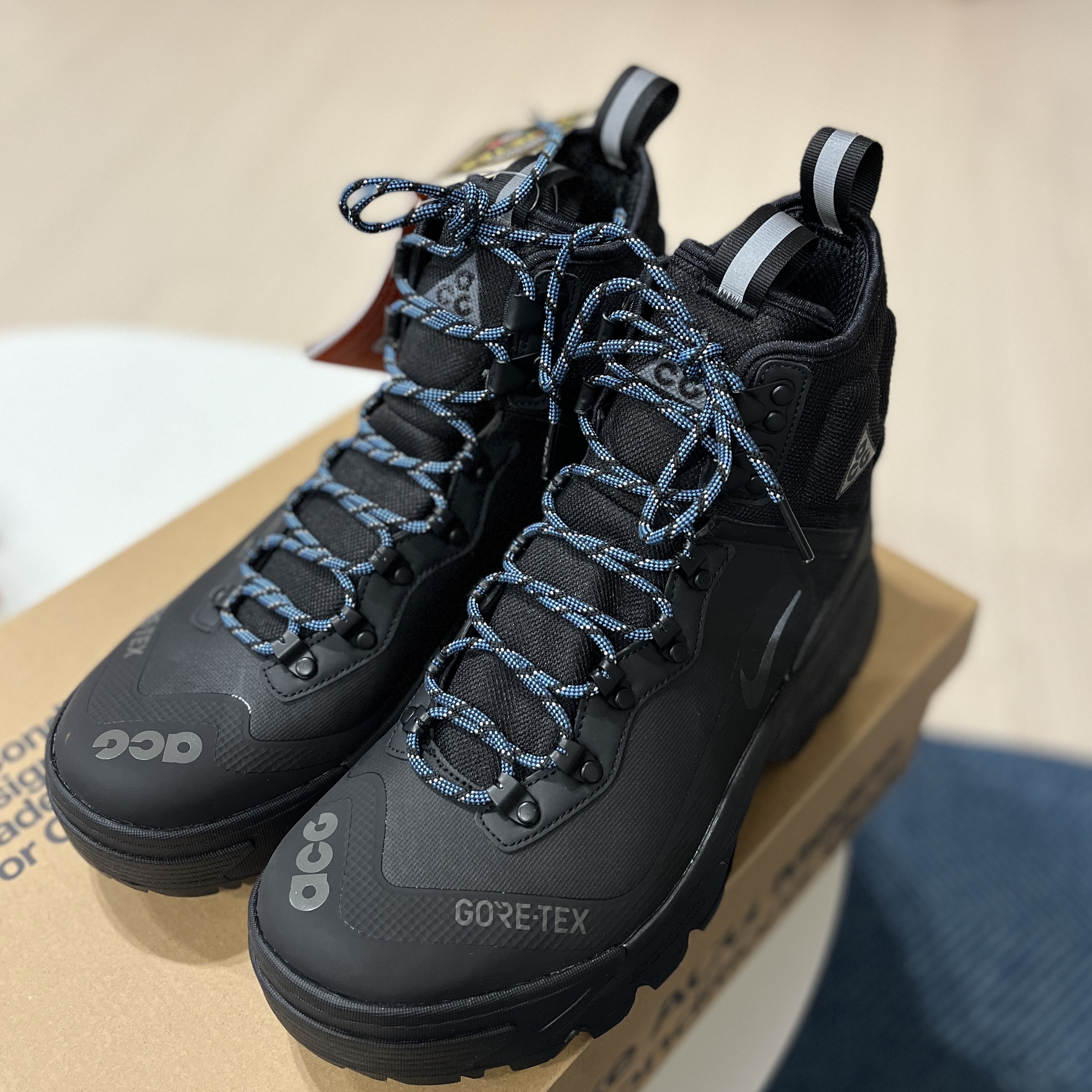 Nike ACG Air Zoom Gaiadome Gore-Tex Black 착용 스타일 - 2