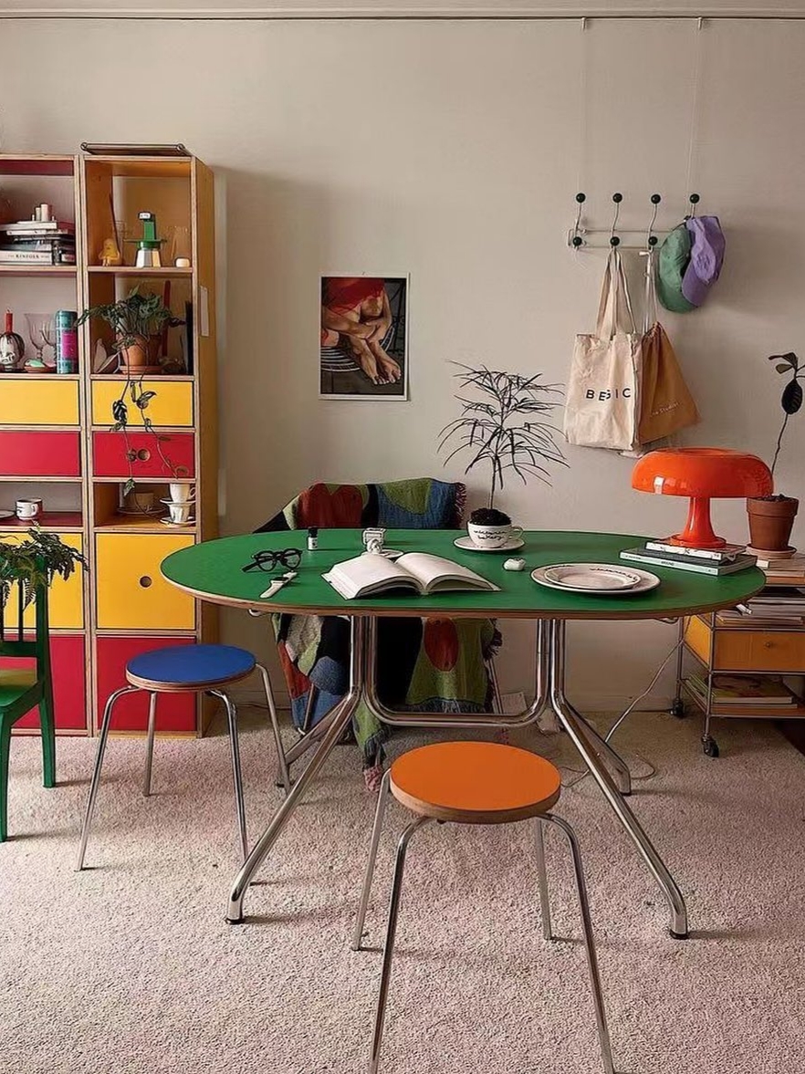 Artemide Nessino Orange 착용 스타일