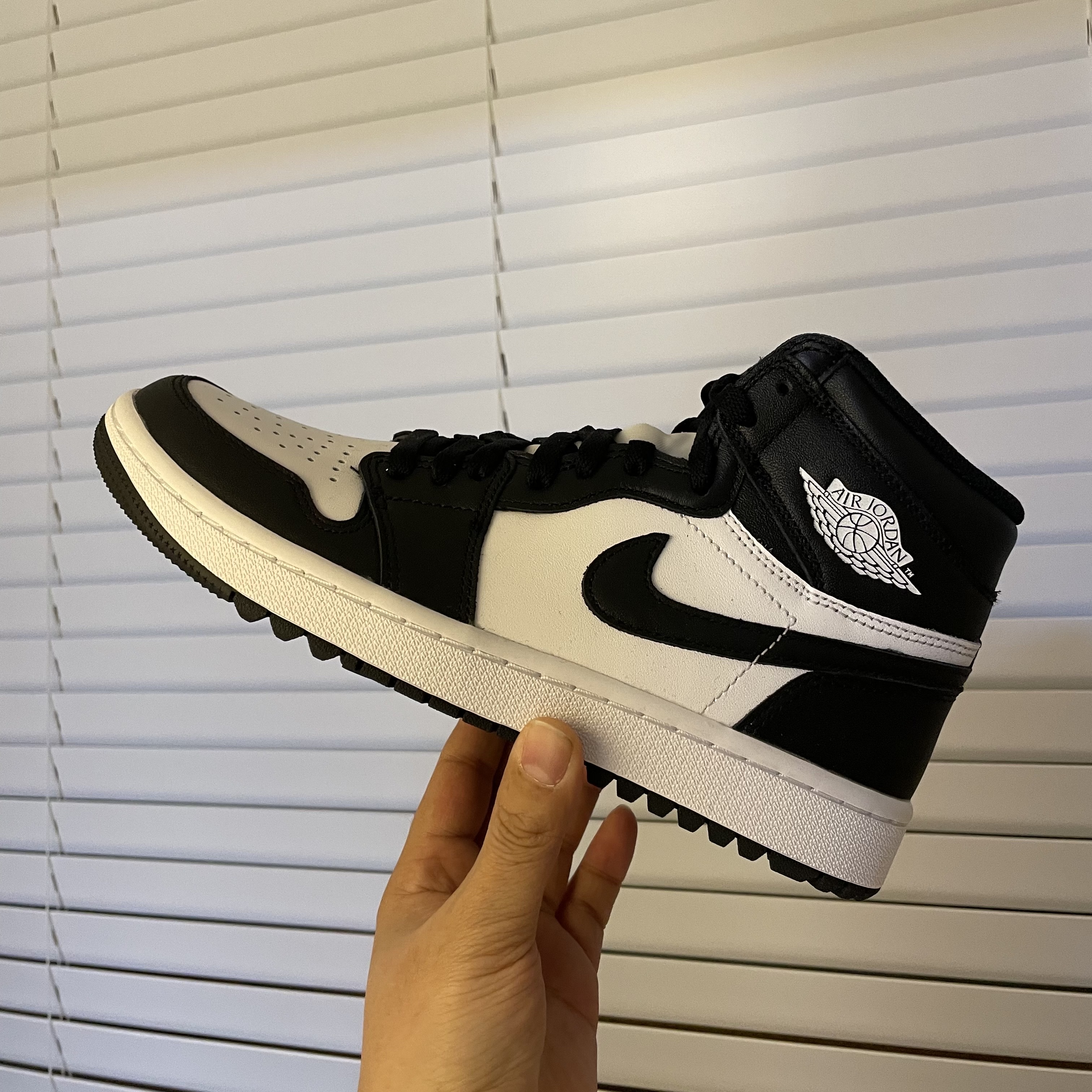 Jordan 1 High Golf White Black 착용 스타일 - 1