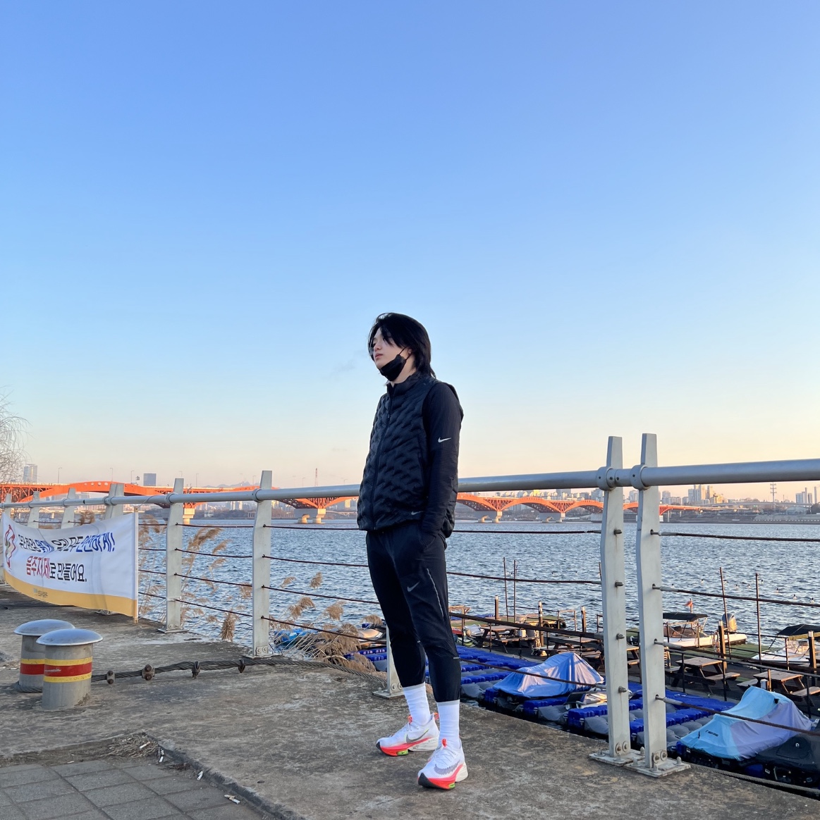 Nike Air Zoom Alphafly Next% Flyknit Rawdacious 착용 스타일