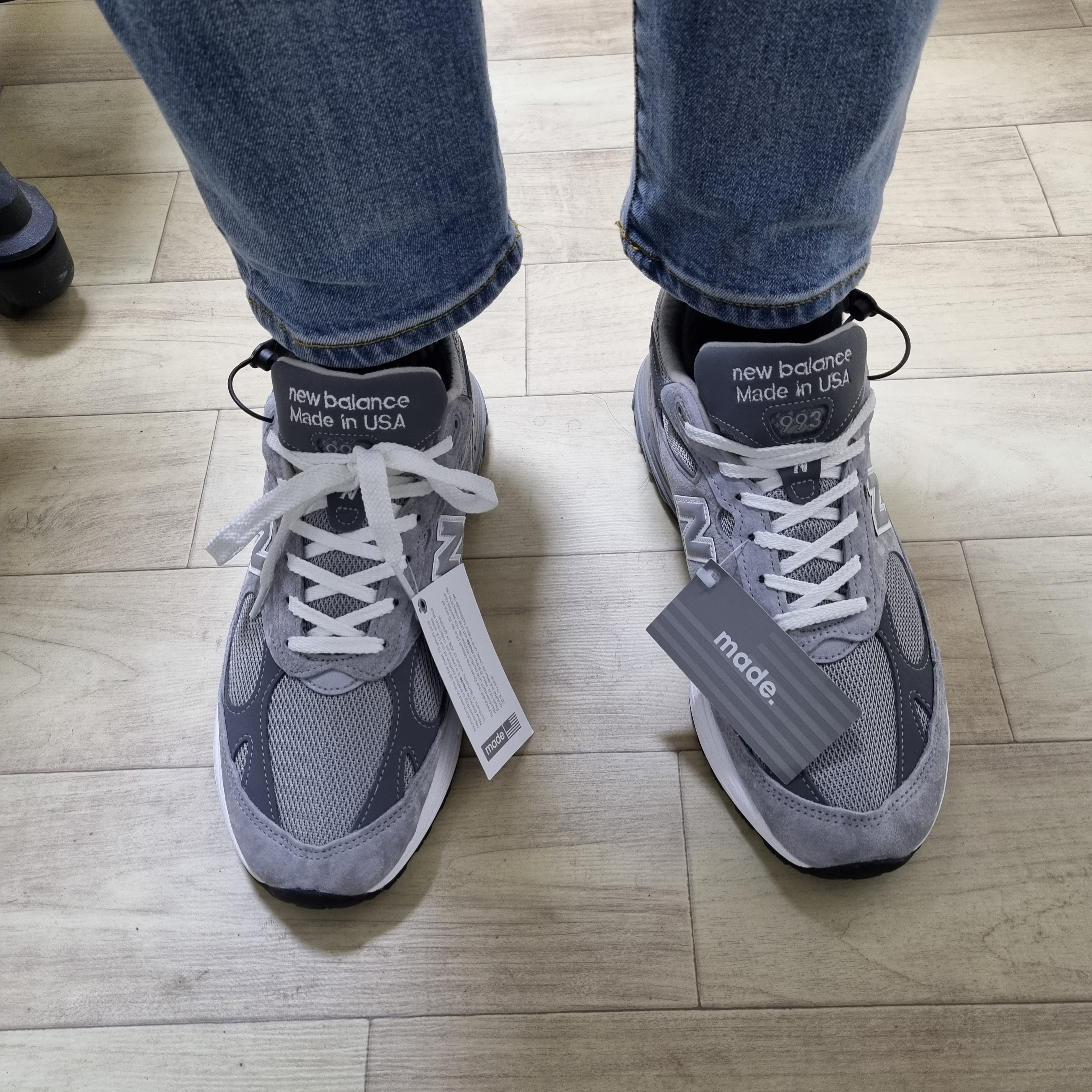 New Balance 993 Made in USA Grey - D Standard 착용 스타일