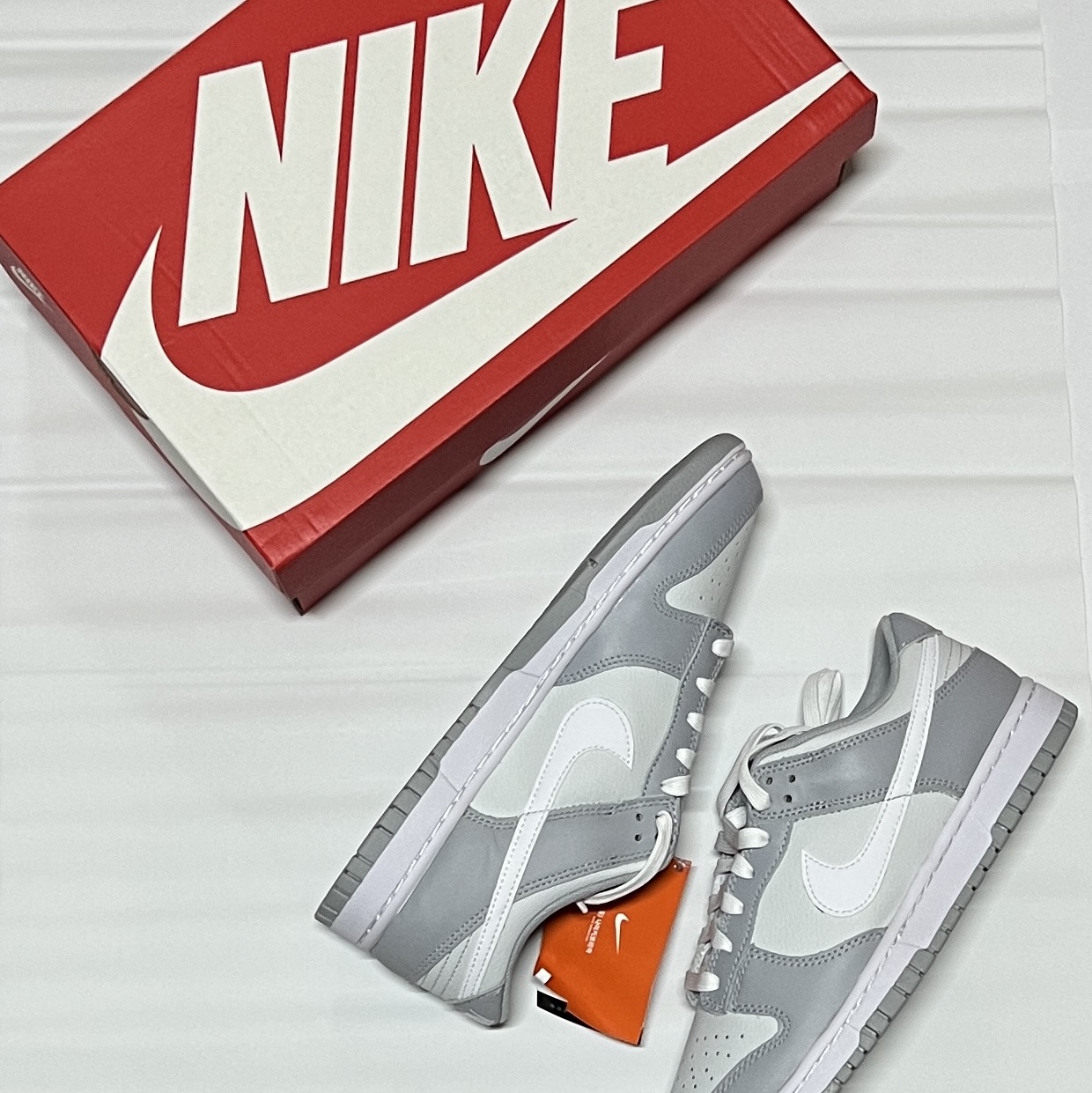 Nike Dunk Low Retro Wolf Grey 착용 스타일