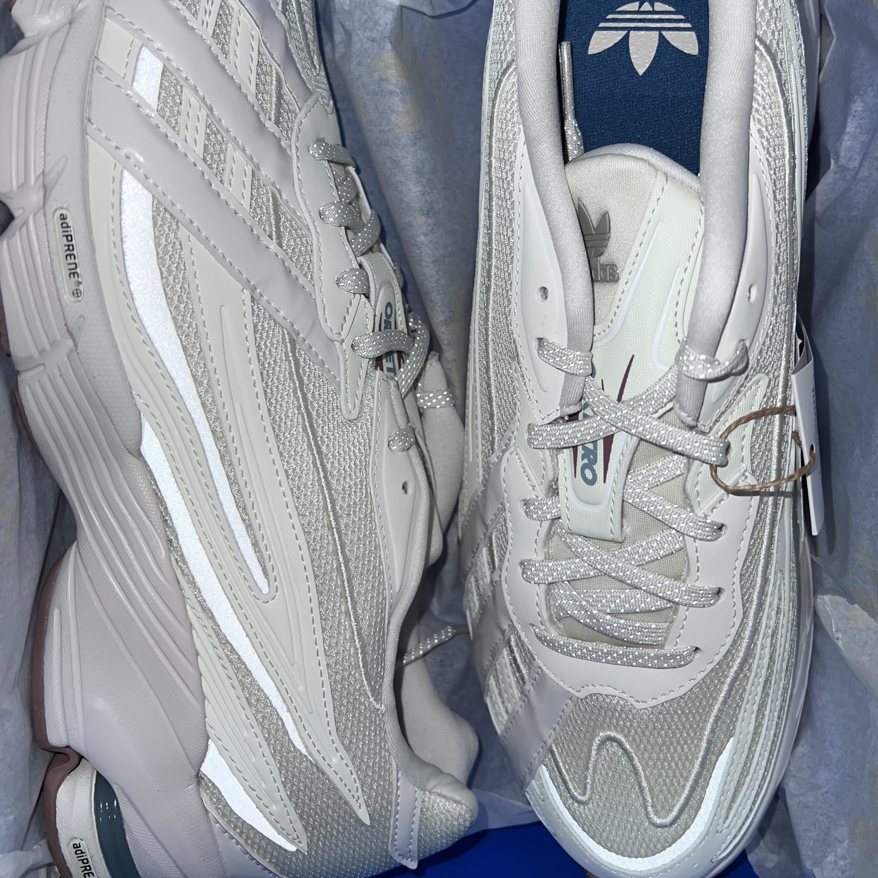 Adidas Orketro White Tint 착용 스타일
