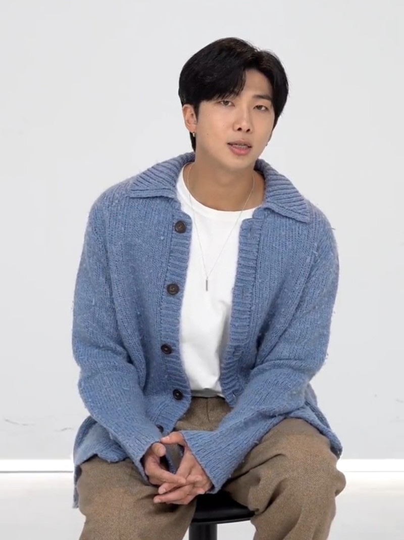 Our Legacy Big Cardigan Funky Acrylic Blue 착용 스타일 - 1
