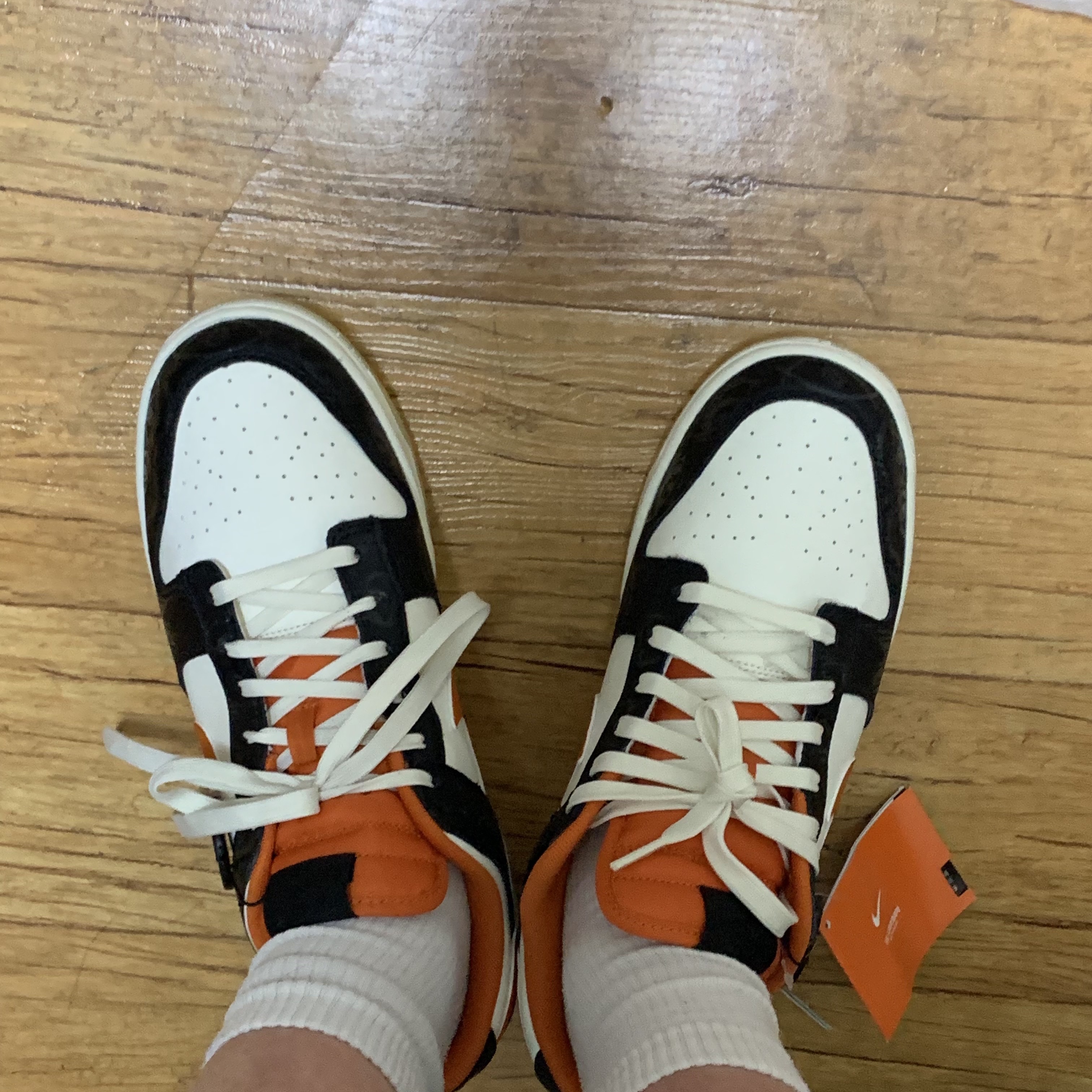 Nike Dunk Low Retro PRM Halloween 착용 스타일