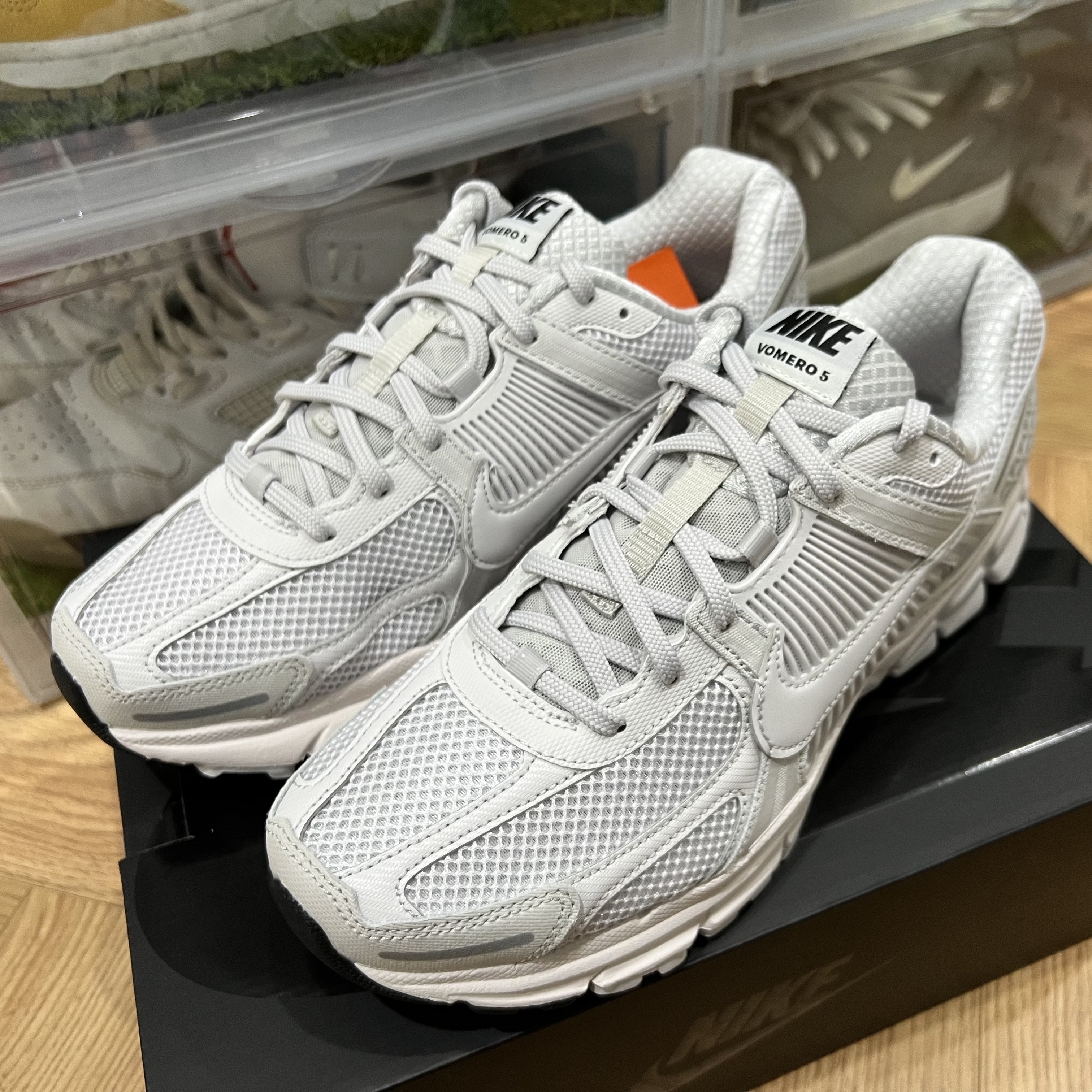 Nike Zoom Vomero 5 SP Vast Grey 2023 착용 스타일 - 1