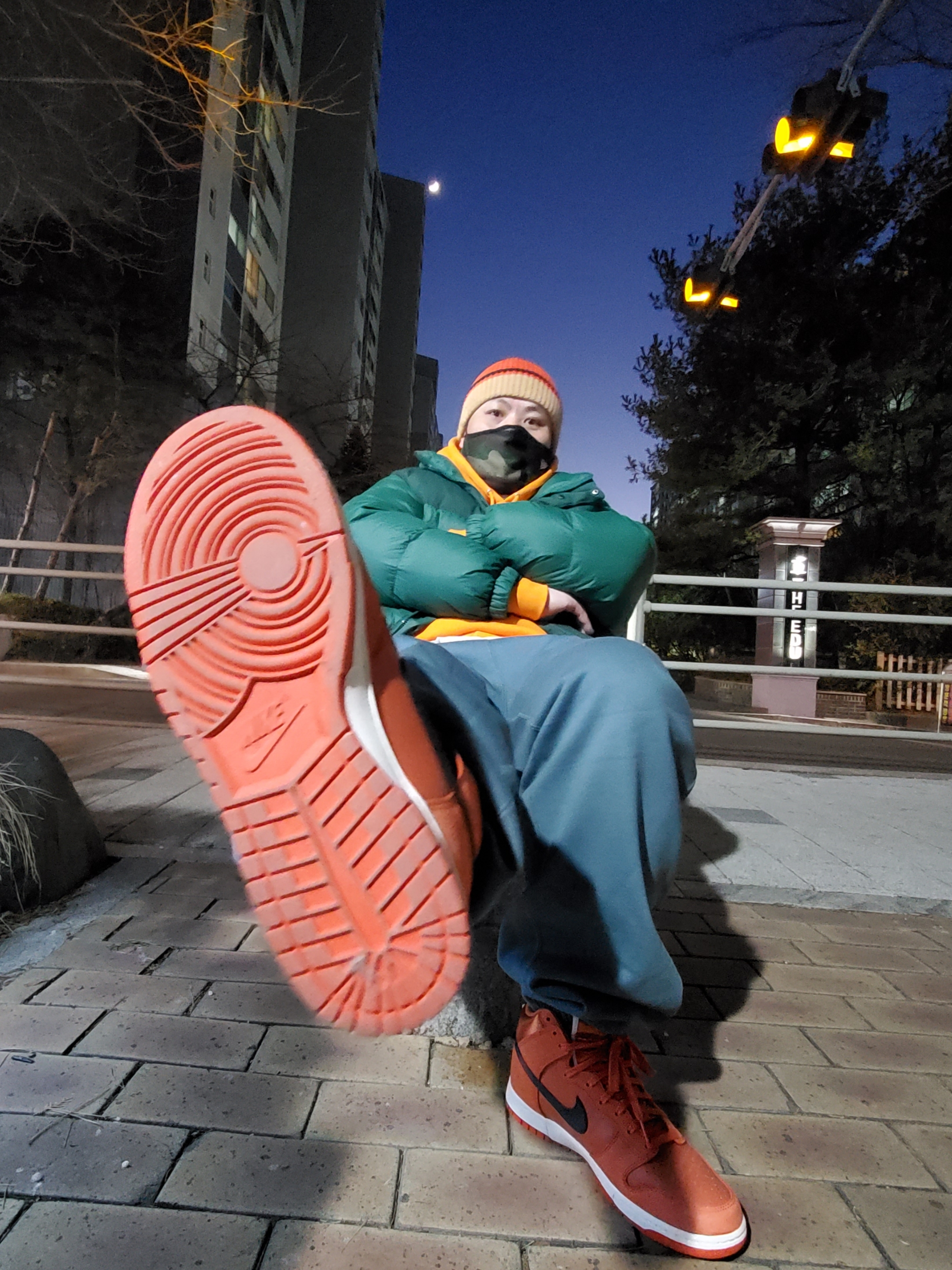 Nike Dunk High Retro PRM EMB One Game, (W) Nike NRG Solo Swoosh Fleece Pants Hasta - US/EU 착용 스타일 - 5