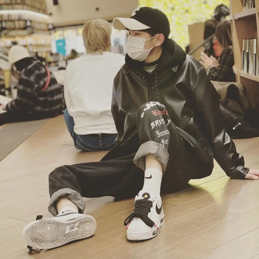 Nike x Peaceminusone Air Force 1 Low Para-Noise 2.0 착용 스타일 - 1