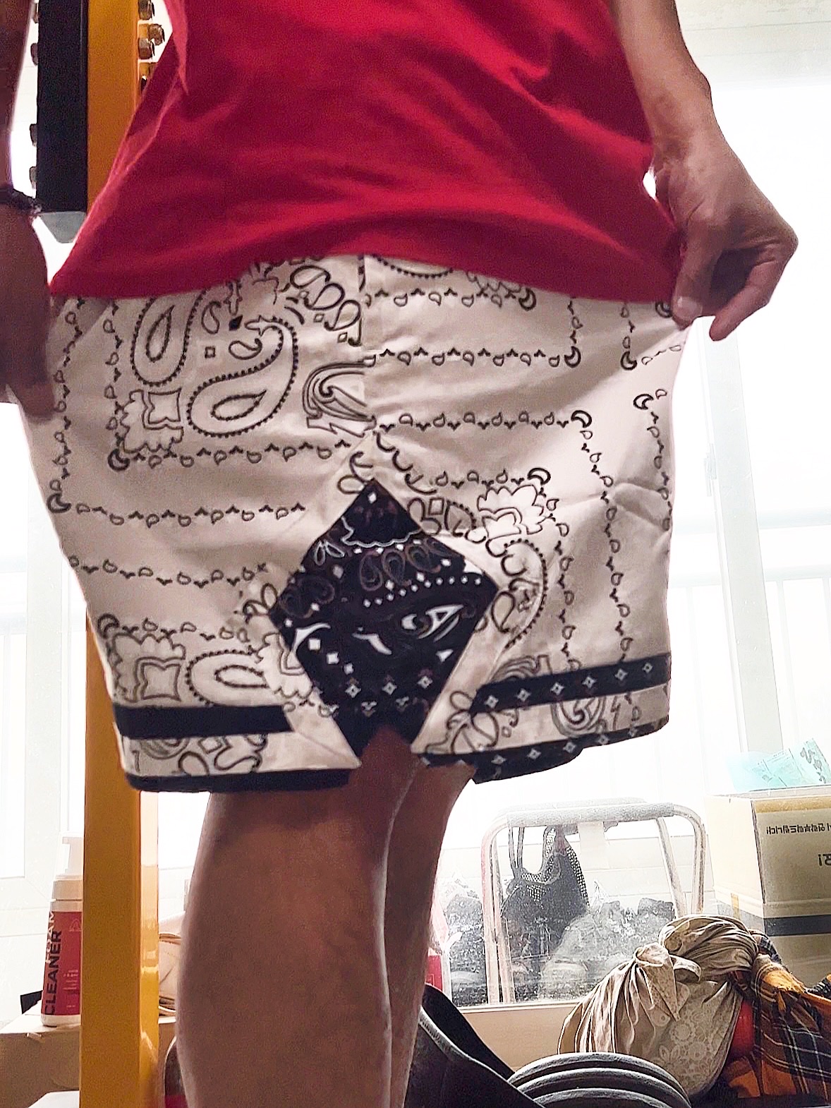 Supreme x The North Face Bandana T-Shirt Red - 22SS, Louis Vuitton Monogram Chain Bracelet Silver Black 착용 스타일 - 3