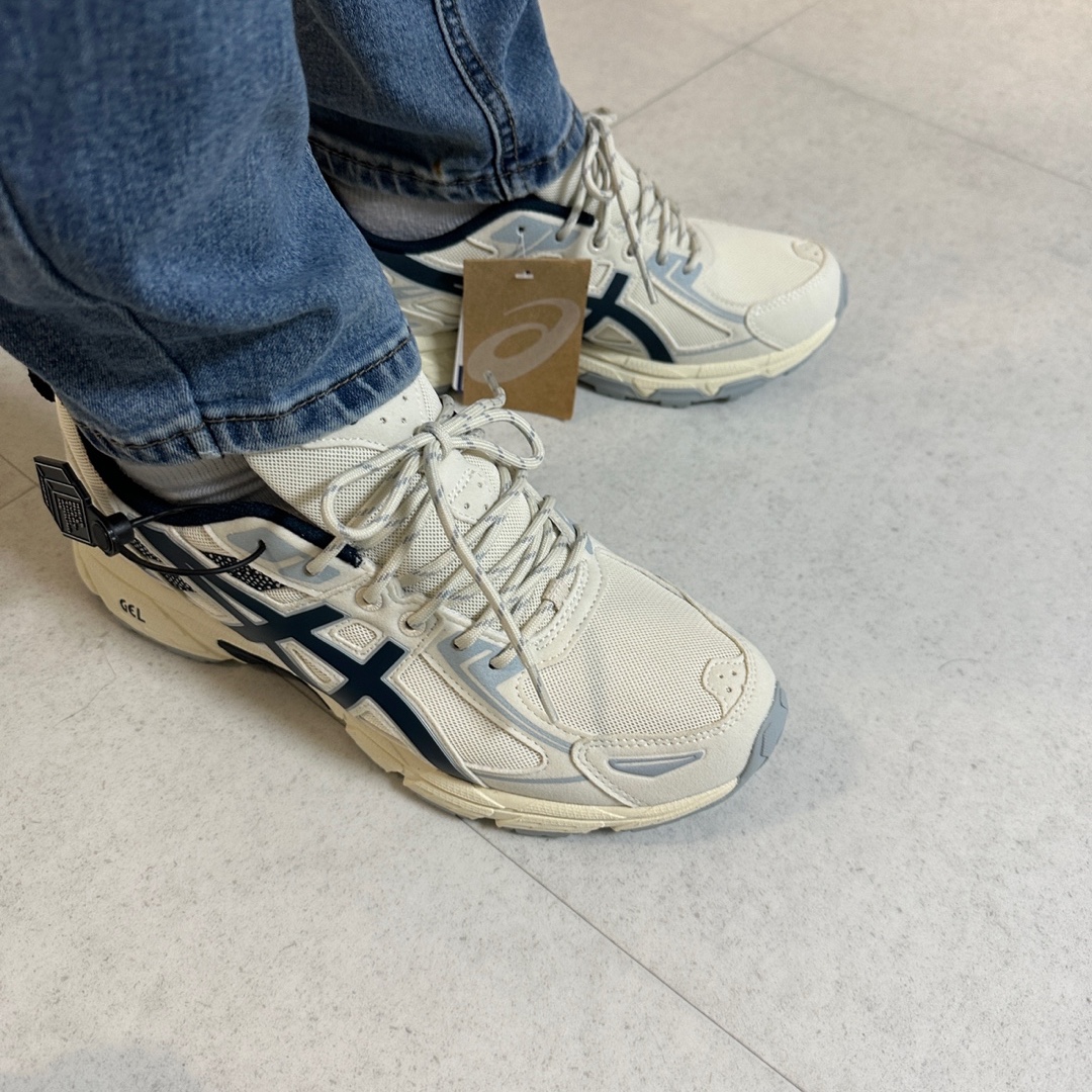Asics Gel-Venture 6 SPS Birch French Blue 착용 스타일