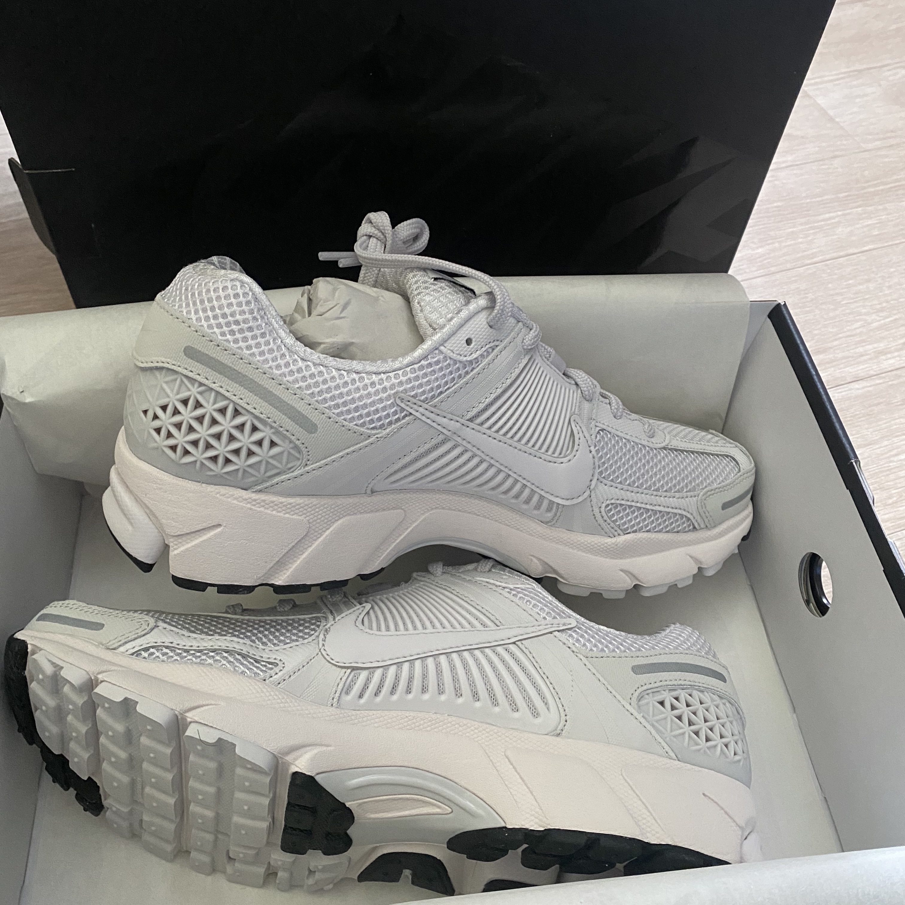 Nike Zoom Vomero 5 SP Vast Grey 2023 착용 스타일