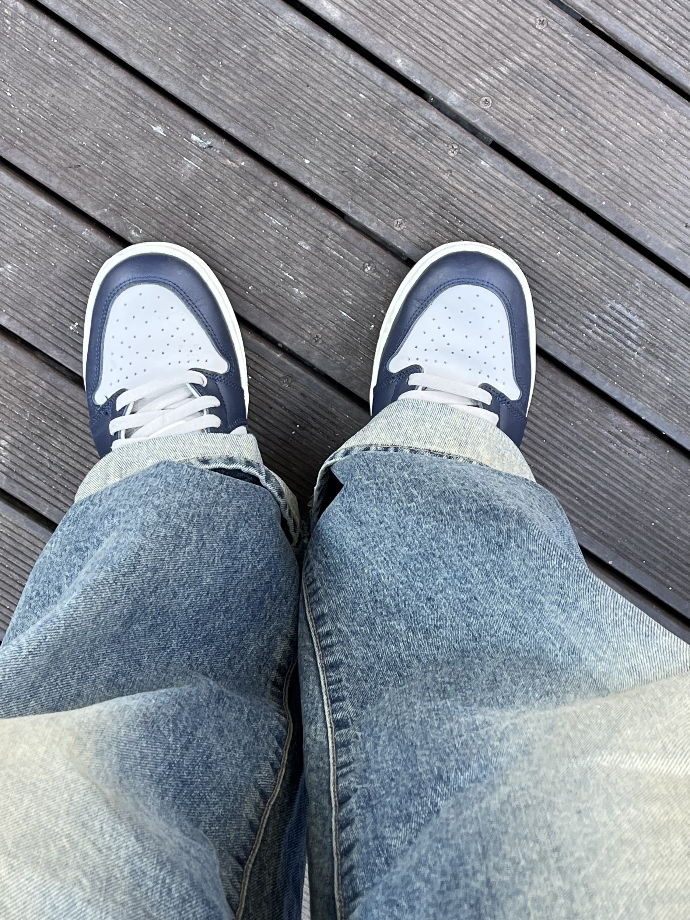Jordan 1 High 85 College Navy 착용 스타일 - 1