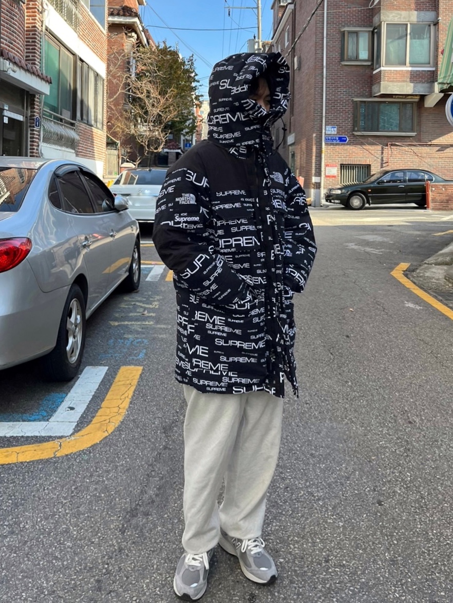 Supreme x The North Face Coldworks 700-Fill Down Parka Black - 21FW 착용 스타일 - 1