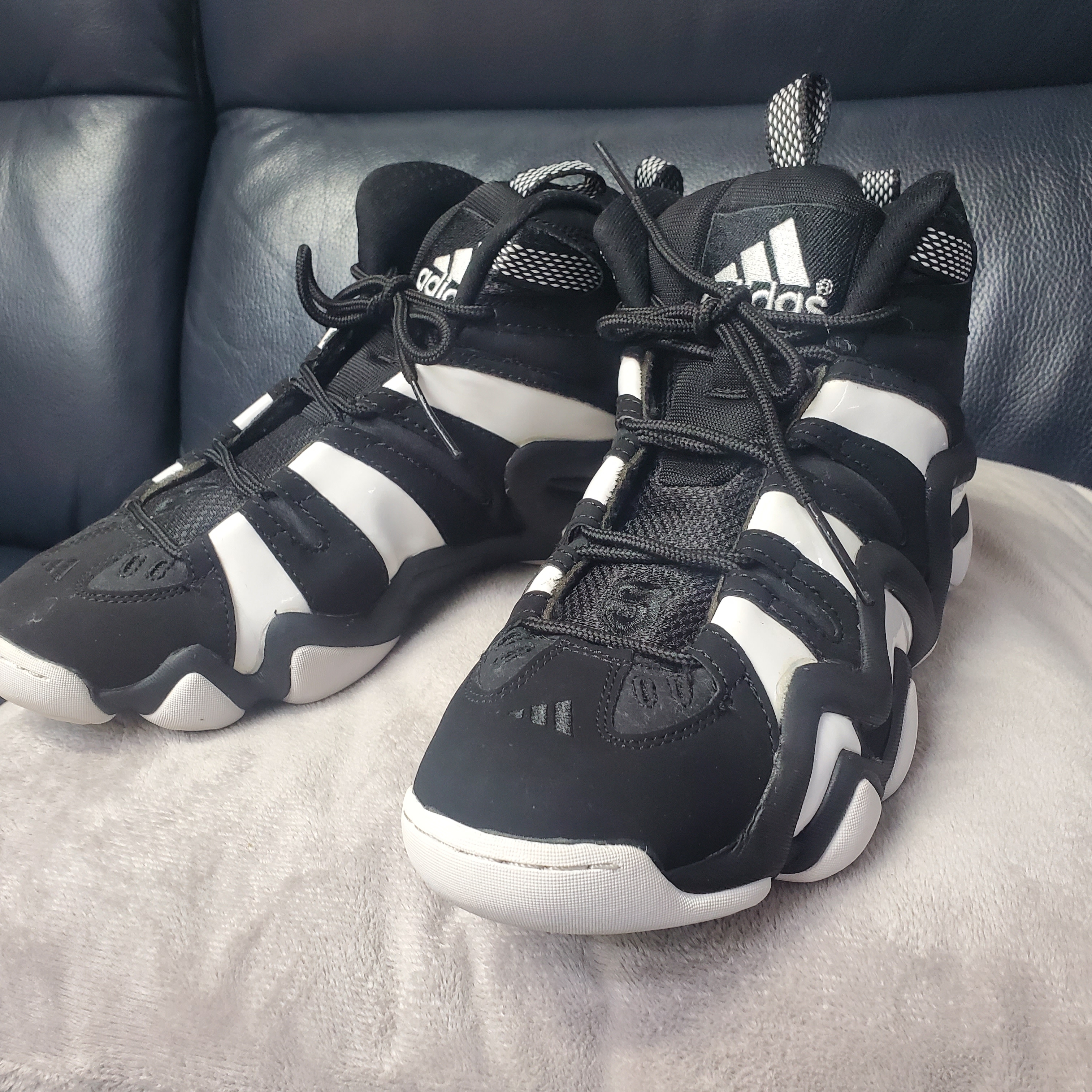 Adidas Crazy 8 Nightmare Before Christmas 착용 스타일 - 1
