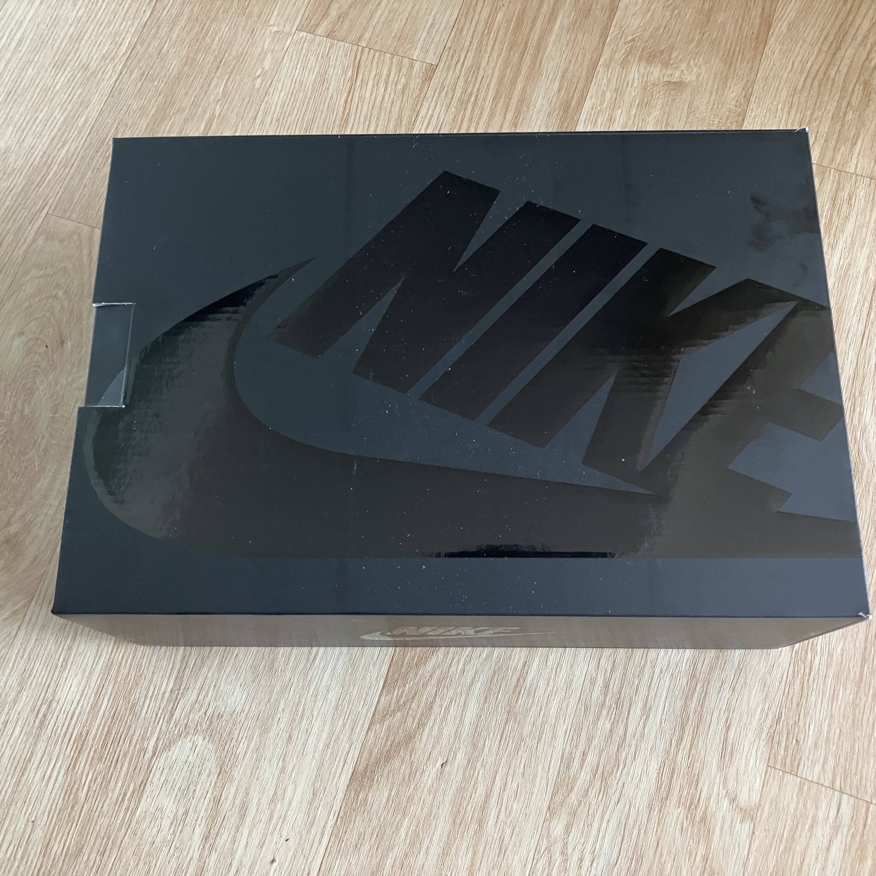 Nike Zoom Vomero 5 SP Anthracite 2023, Nike Zoom Vomero 5 SP Anthracite 2019 착용 스타일 - 1