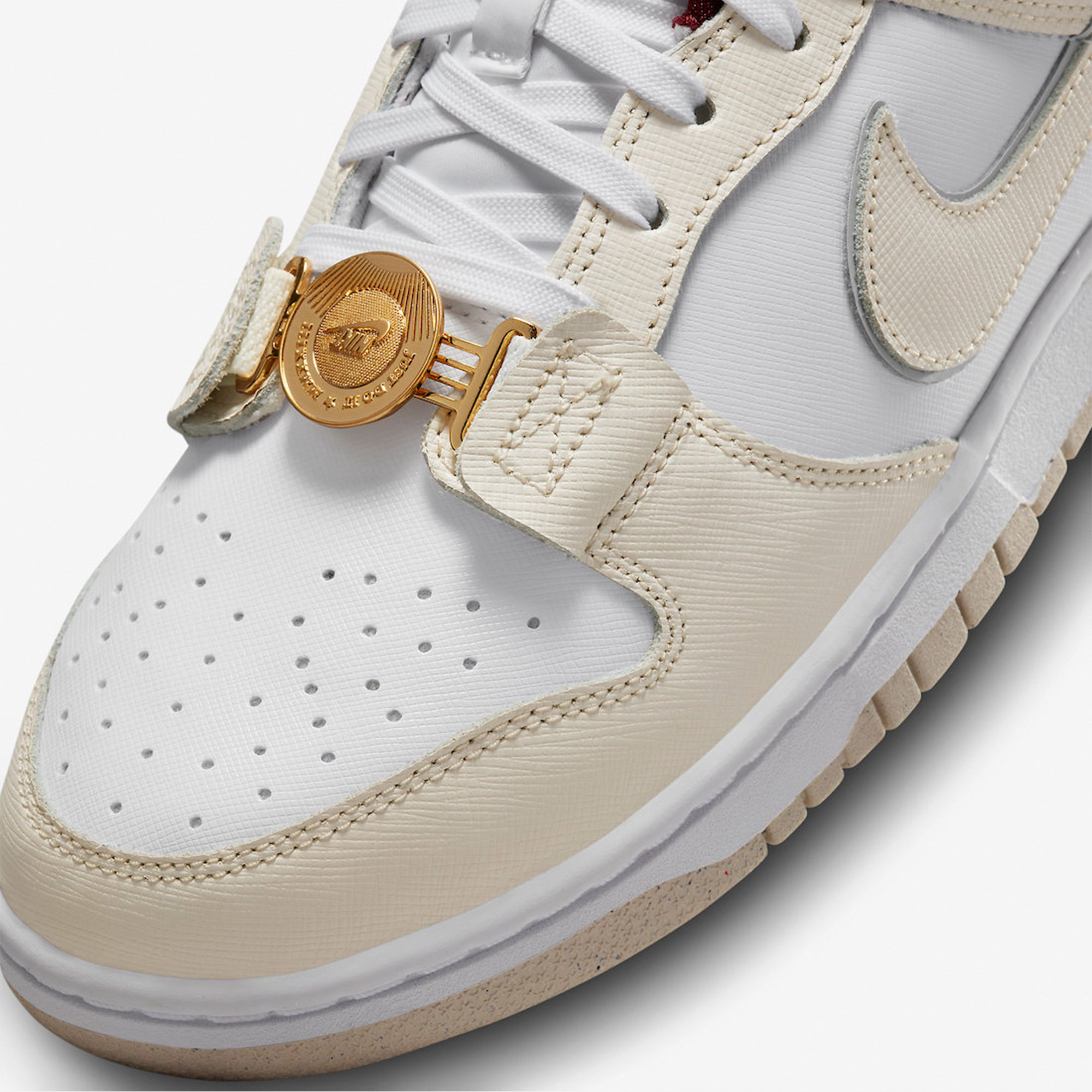 (W) Nike Dunk Low SE White Photon Dust 착용 스타일 - 4
