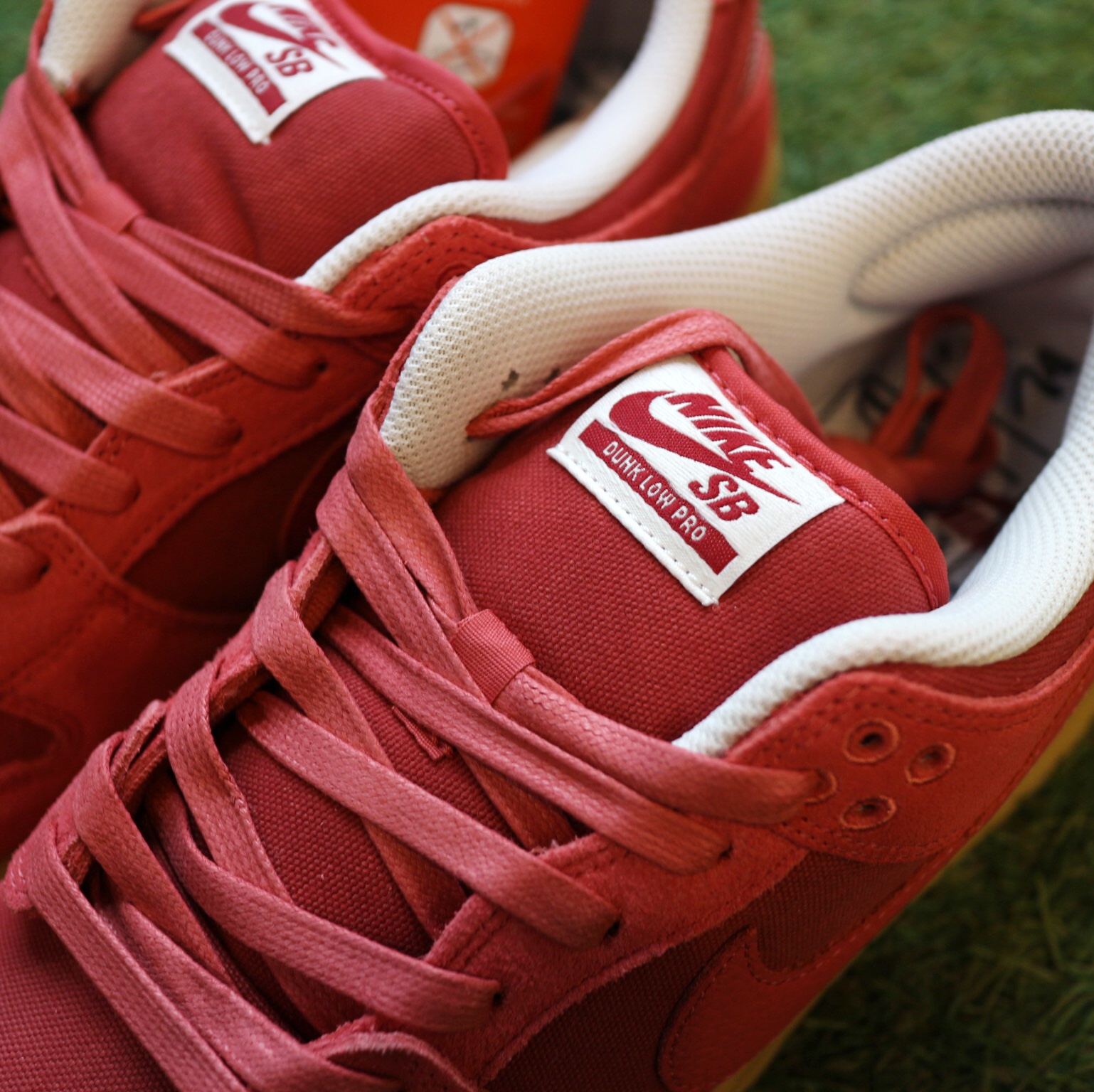 Nike SB Dunk Low Adobe 착용 스타일 - 3