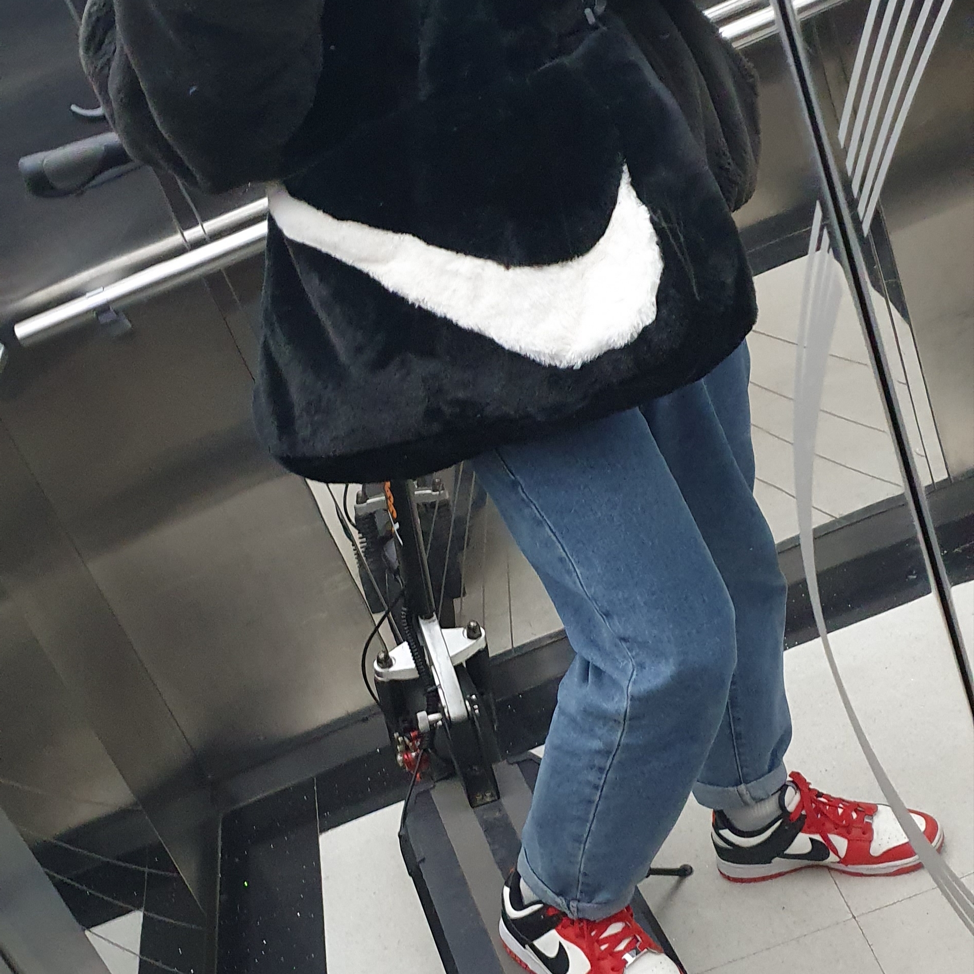 Nike NSW Faux Fur Tote Bag Black ์ฐฉ์ฉ ์คํ์ผ - 1