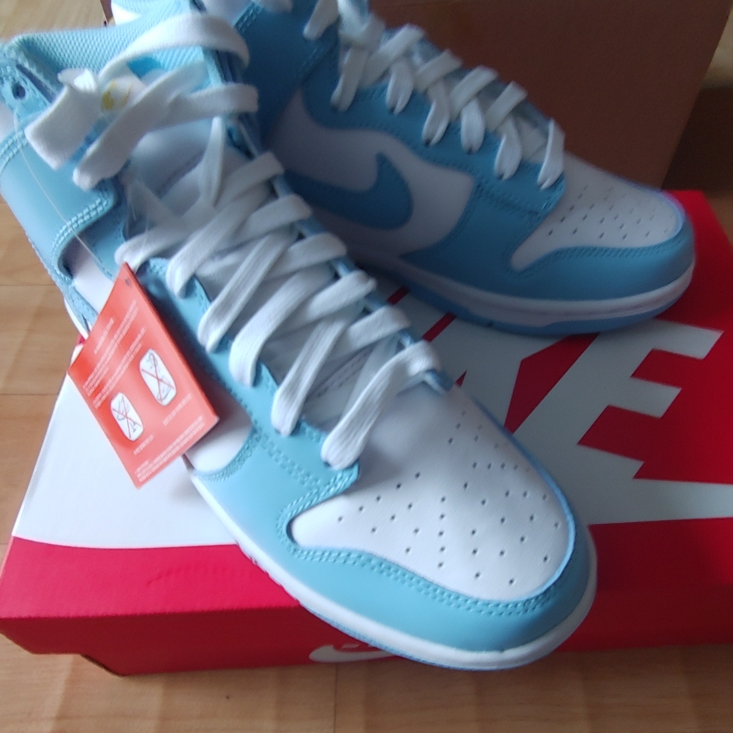 Nike Dunk High Retro Blue Chill 착용 스타일 - 2