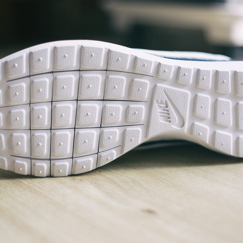 Nike Roshe LD-1000 QS Obsidian White 착용 스타일 - 4