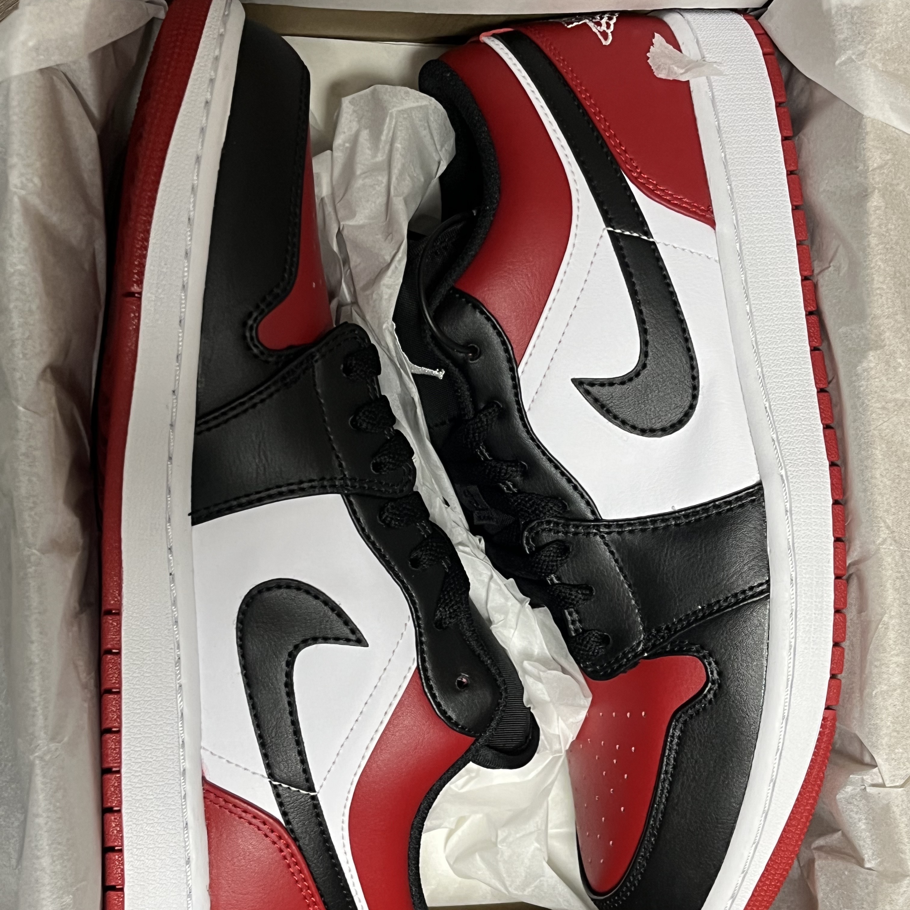 Jordan 1 Low Bred Toe 착용 스타일