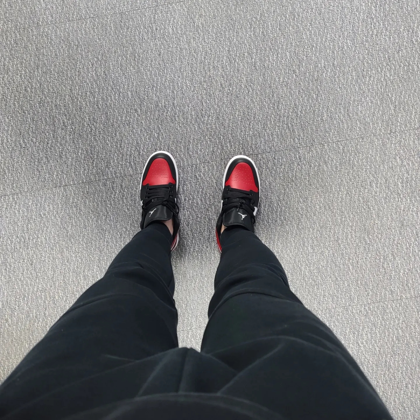 Jordan 1 Low Bred Toe 착용 스타일