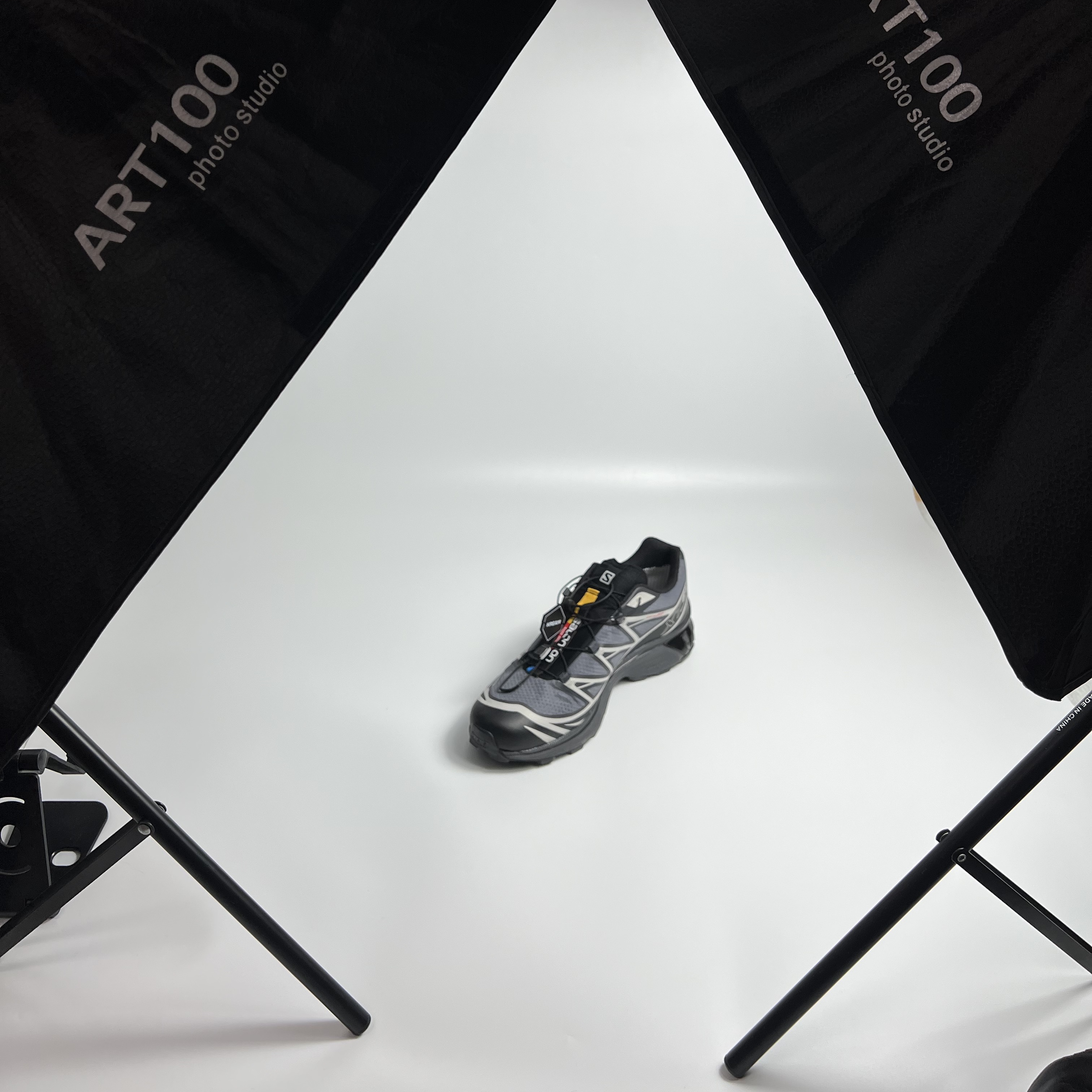 Salomon XT-6 Gore-Tex Black Ebony 착용 스타일 - 1